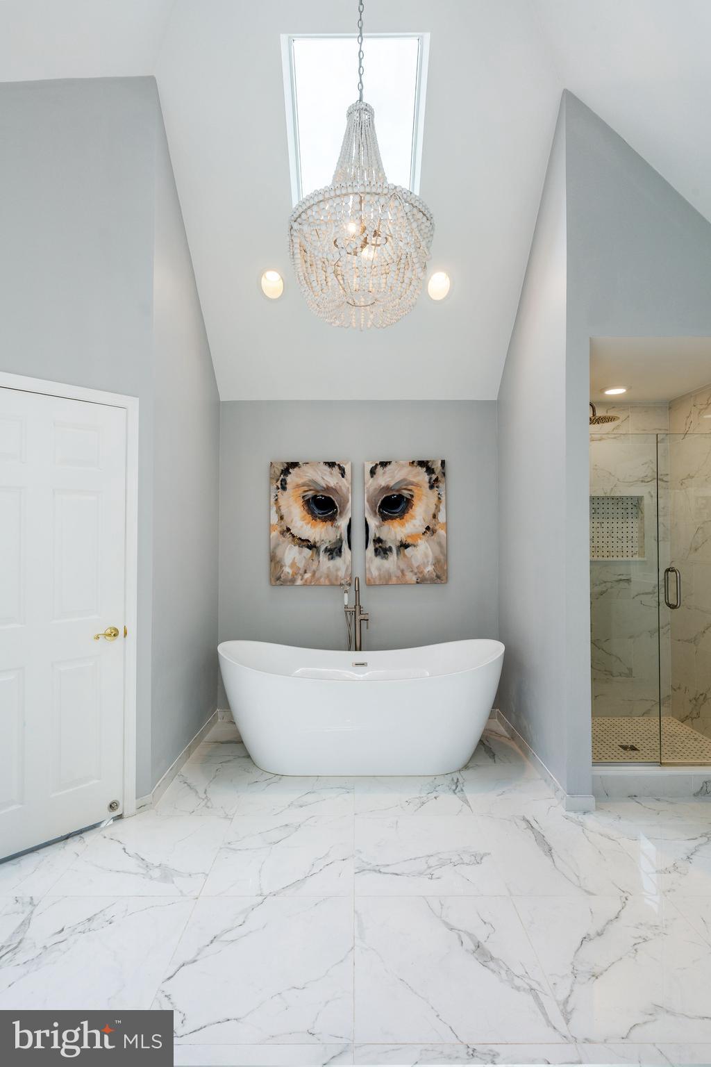 TRIANON - Residential