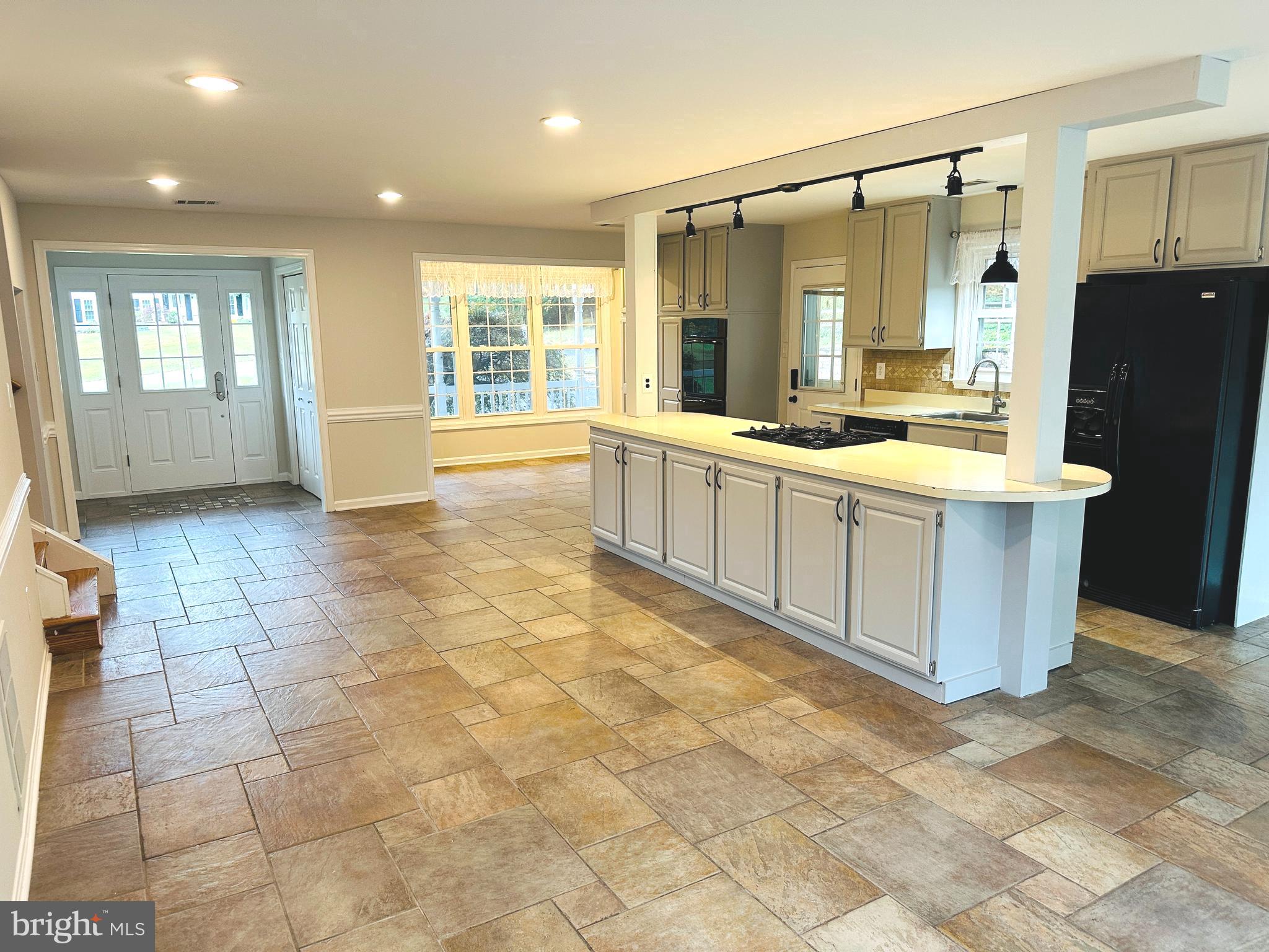 SILVER CREST - Residential Lease