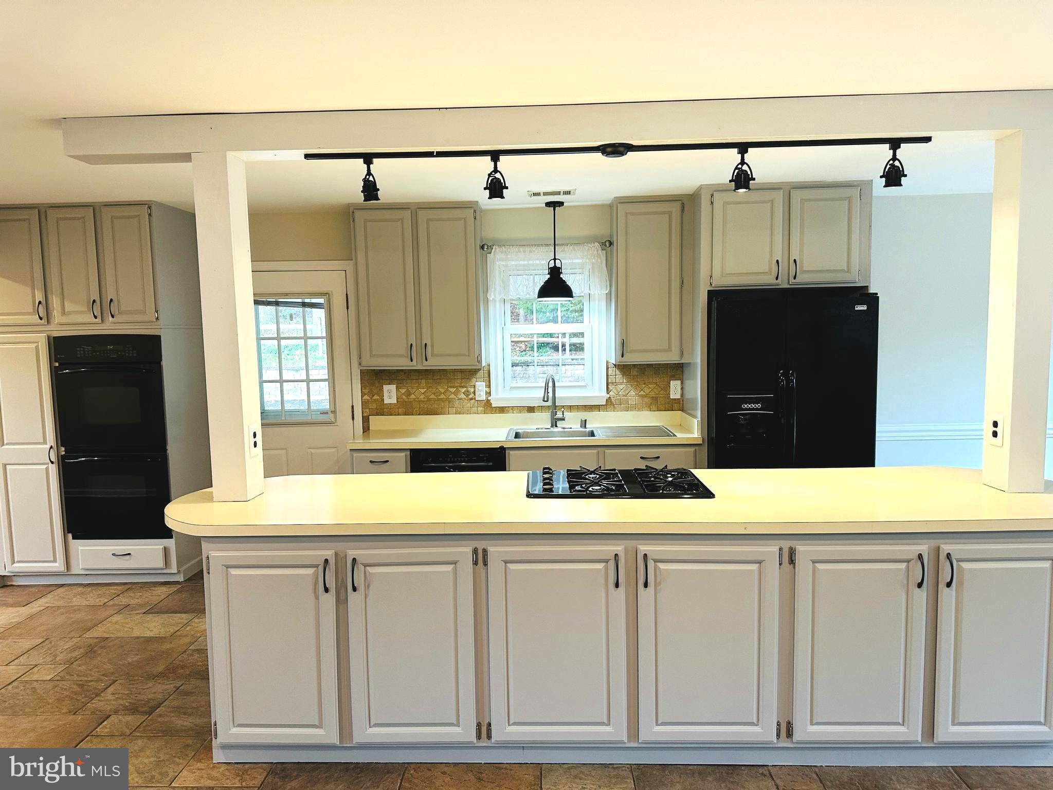 SILVER CREST - Residential Lease