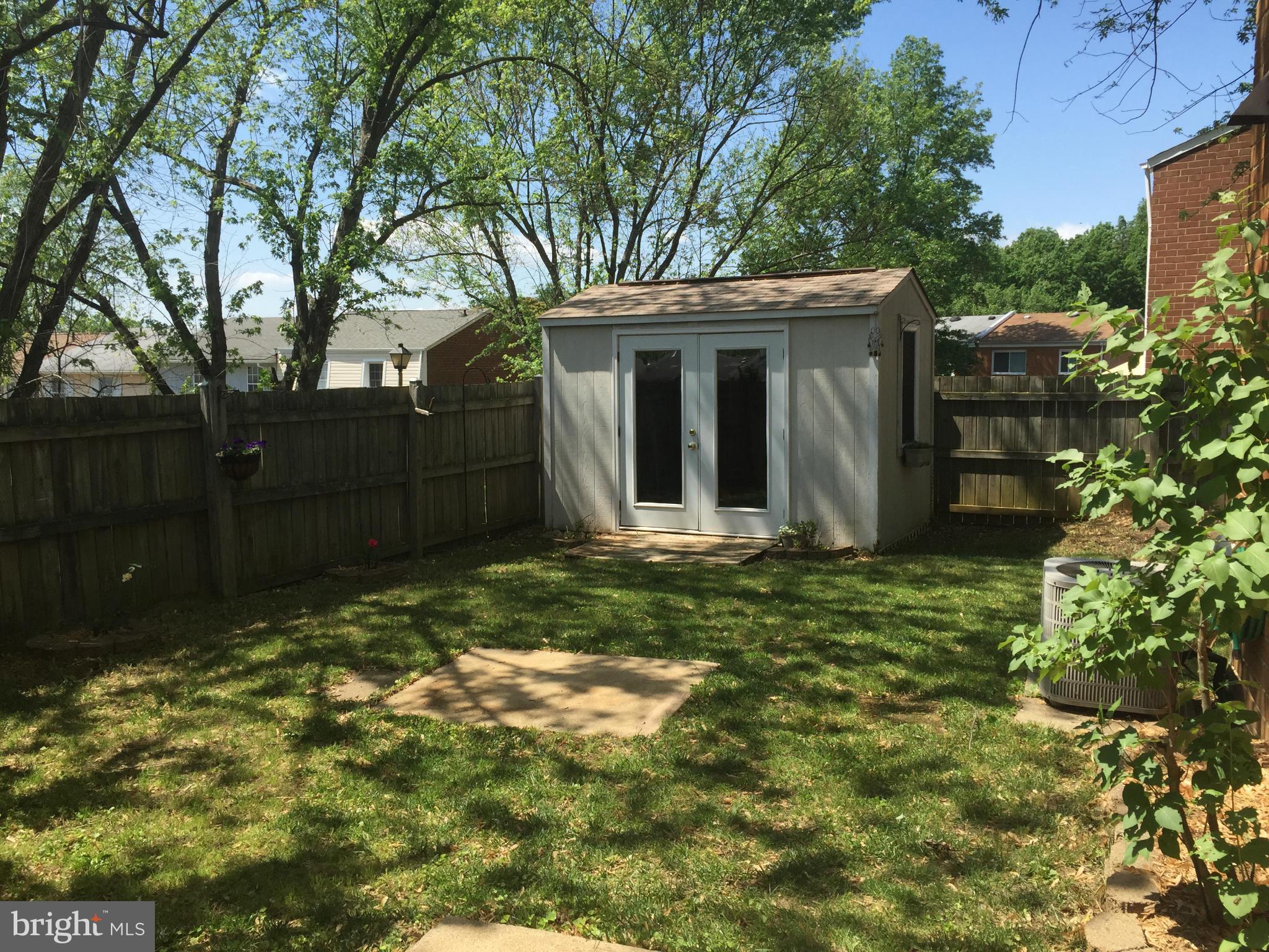 STAFFORD OAKS - Residential