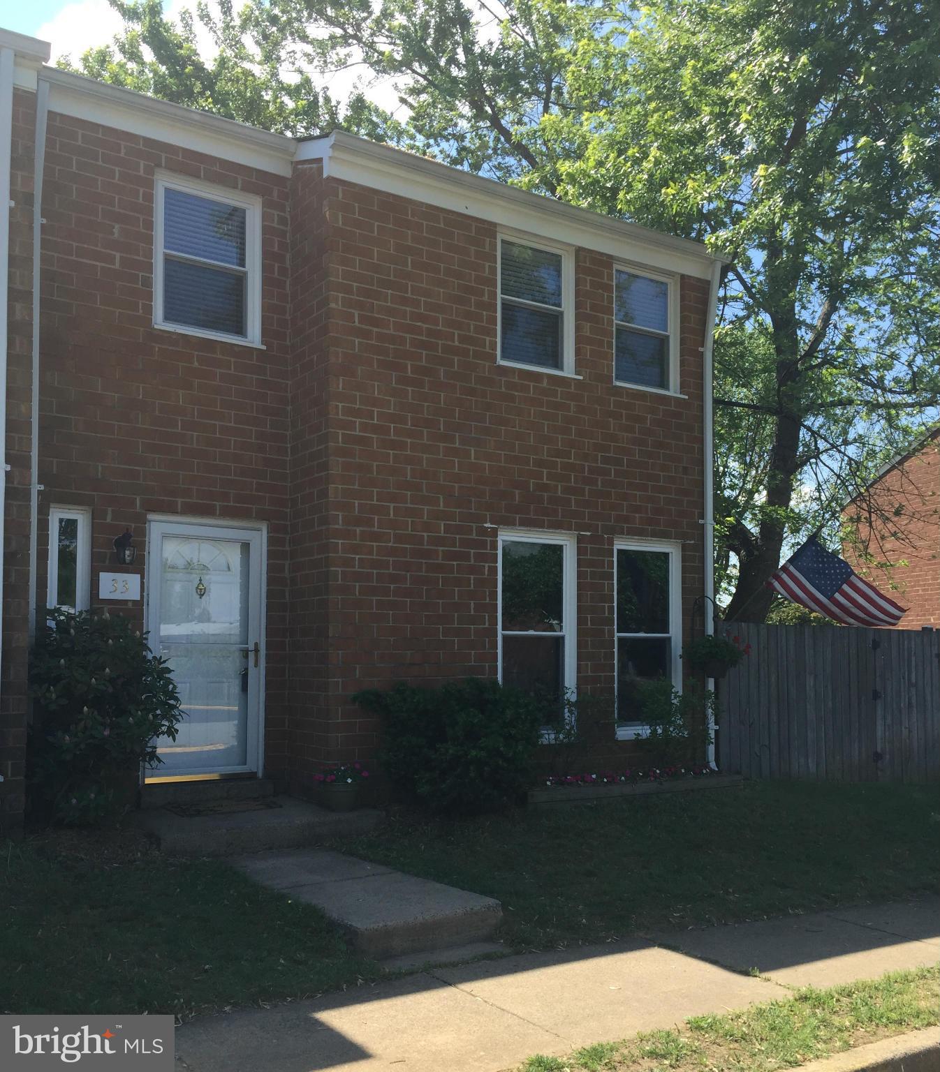 STAFFORD OAKS - Residential