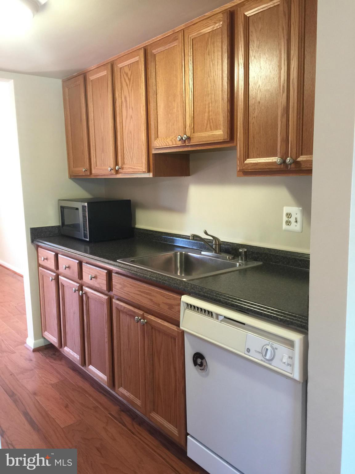 STAFFORD OAKS - Residential