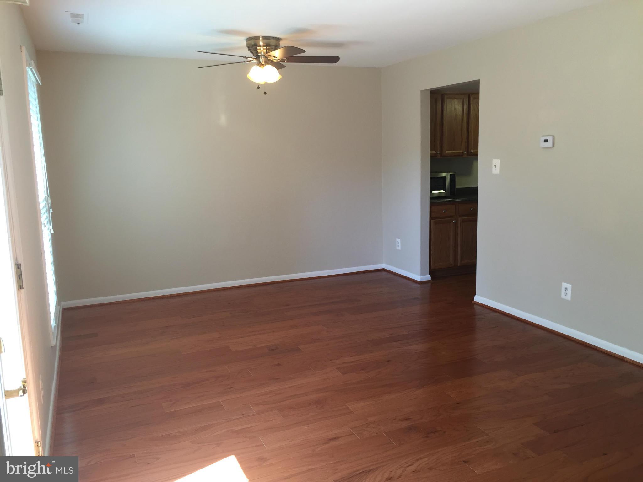 STAFFORD OAKS - Residential