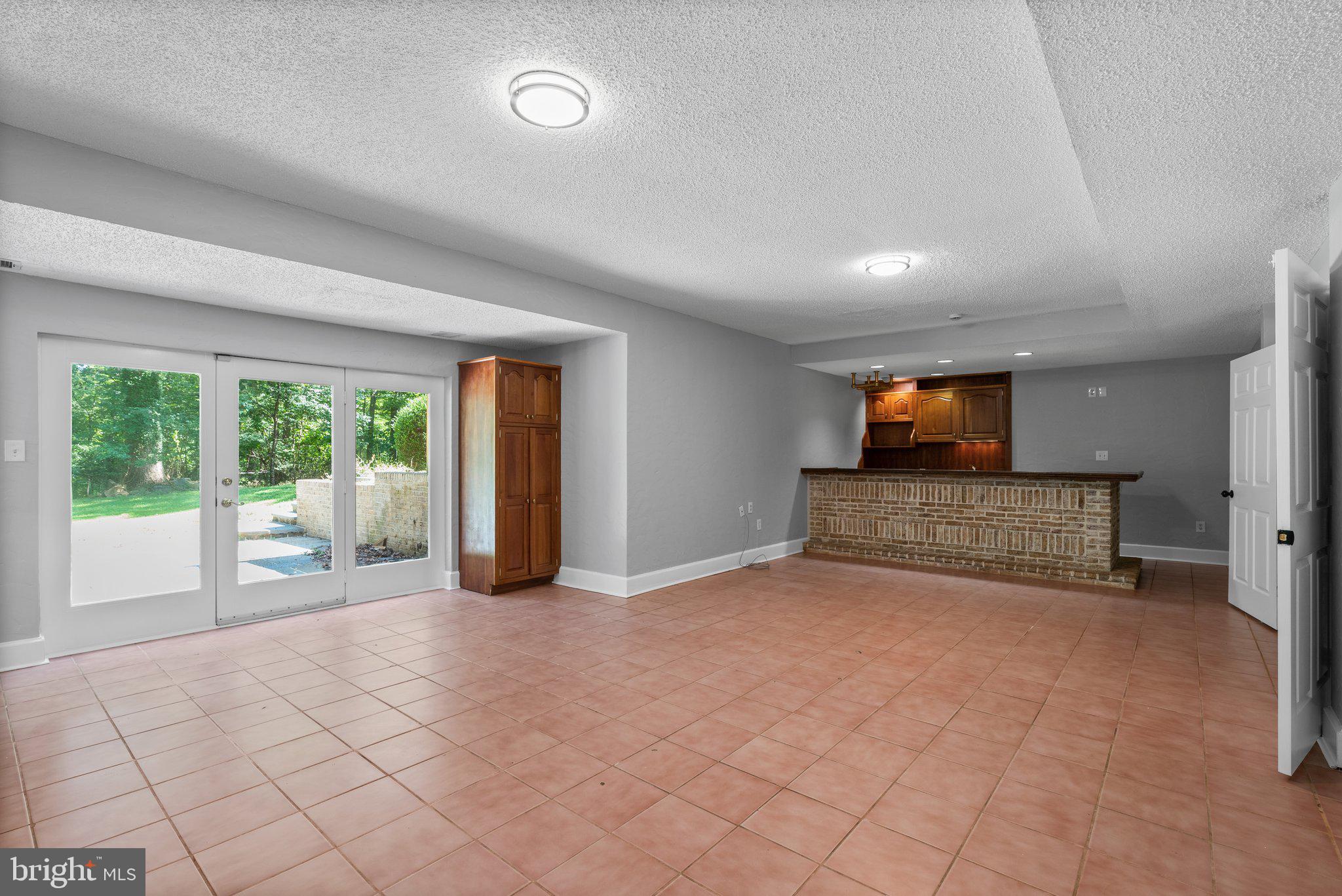 EDNOR HIGHLANDS - Residential