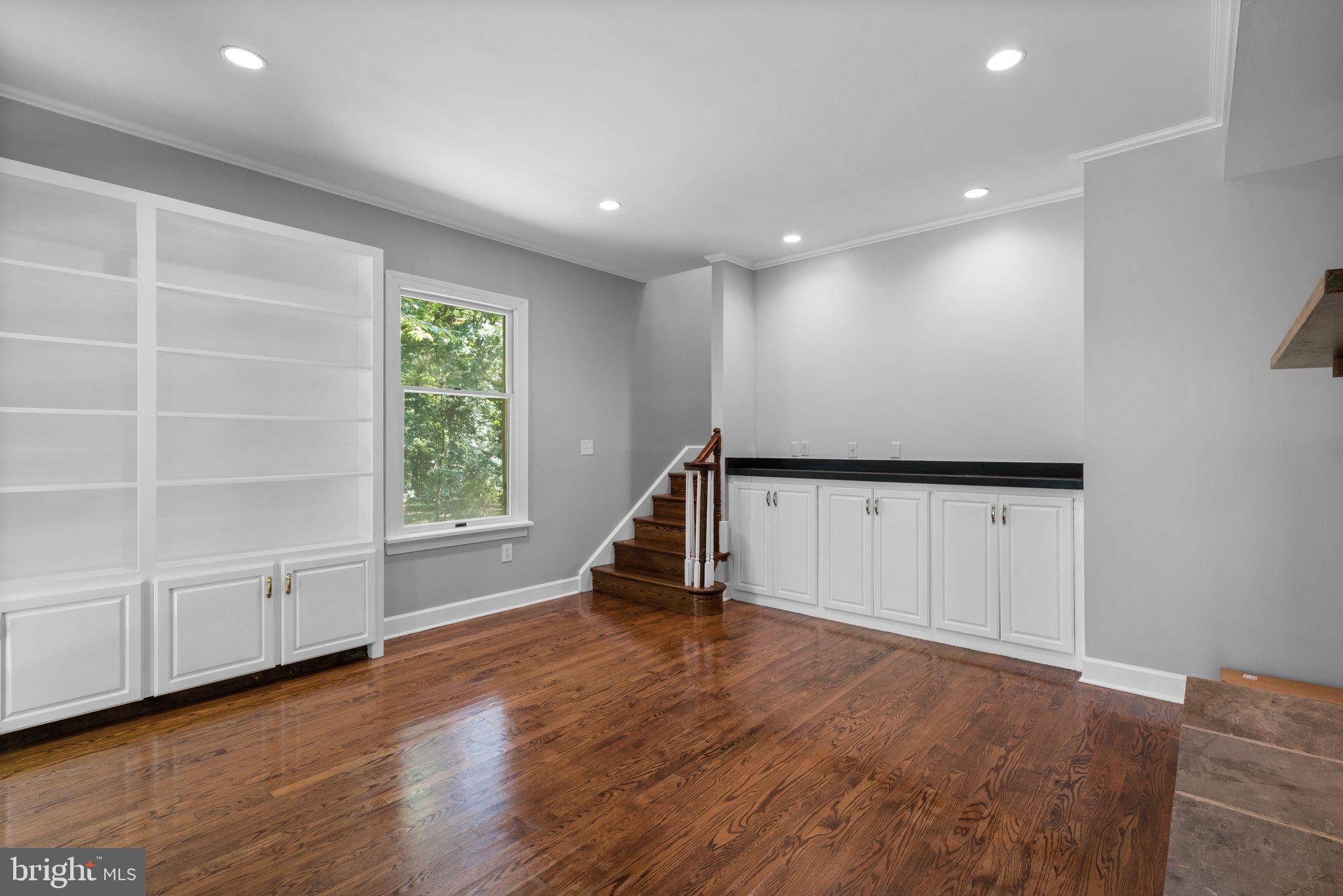 EDNOR HIGHLANDS - Residential