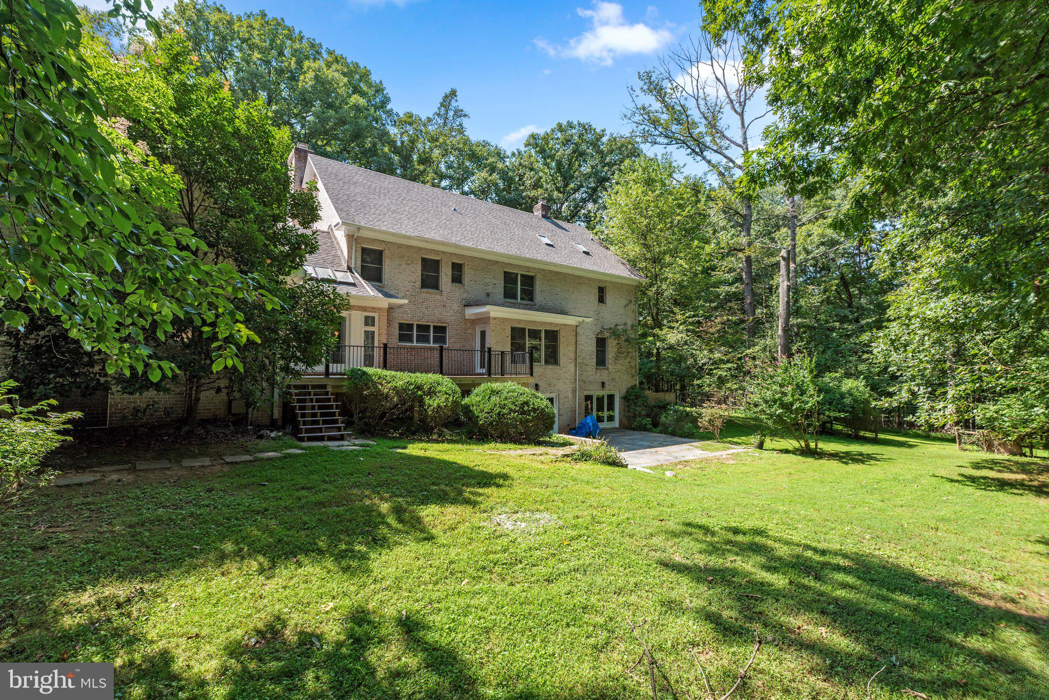 EDNOR HIGHLANDS - Residential