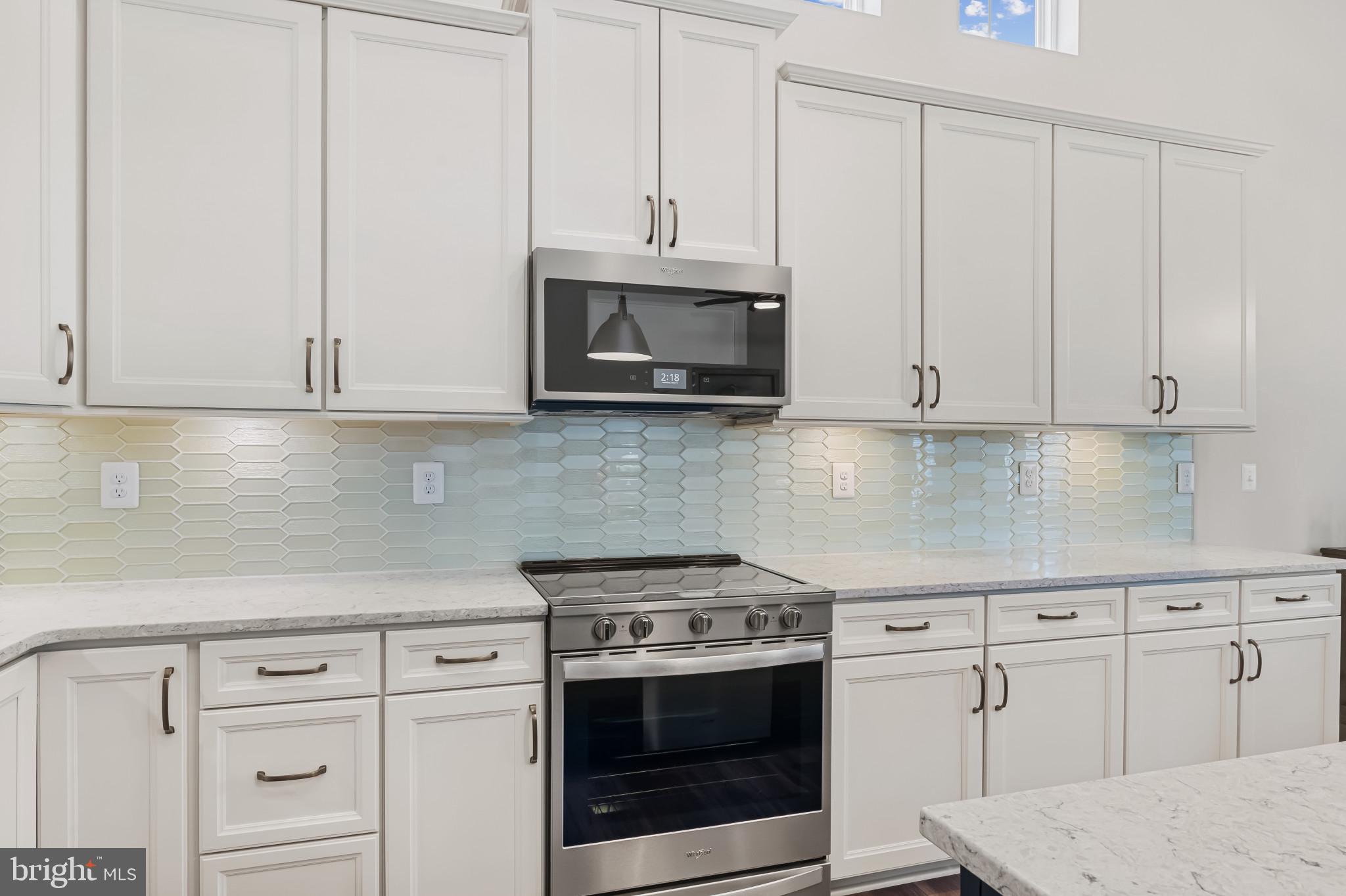 19437 LONGFELLOW WAY