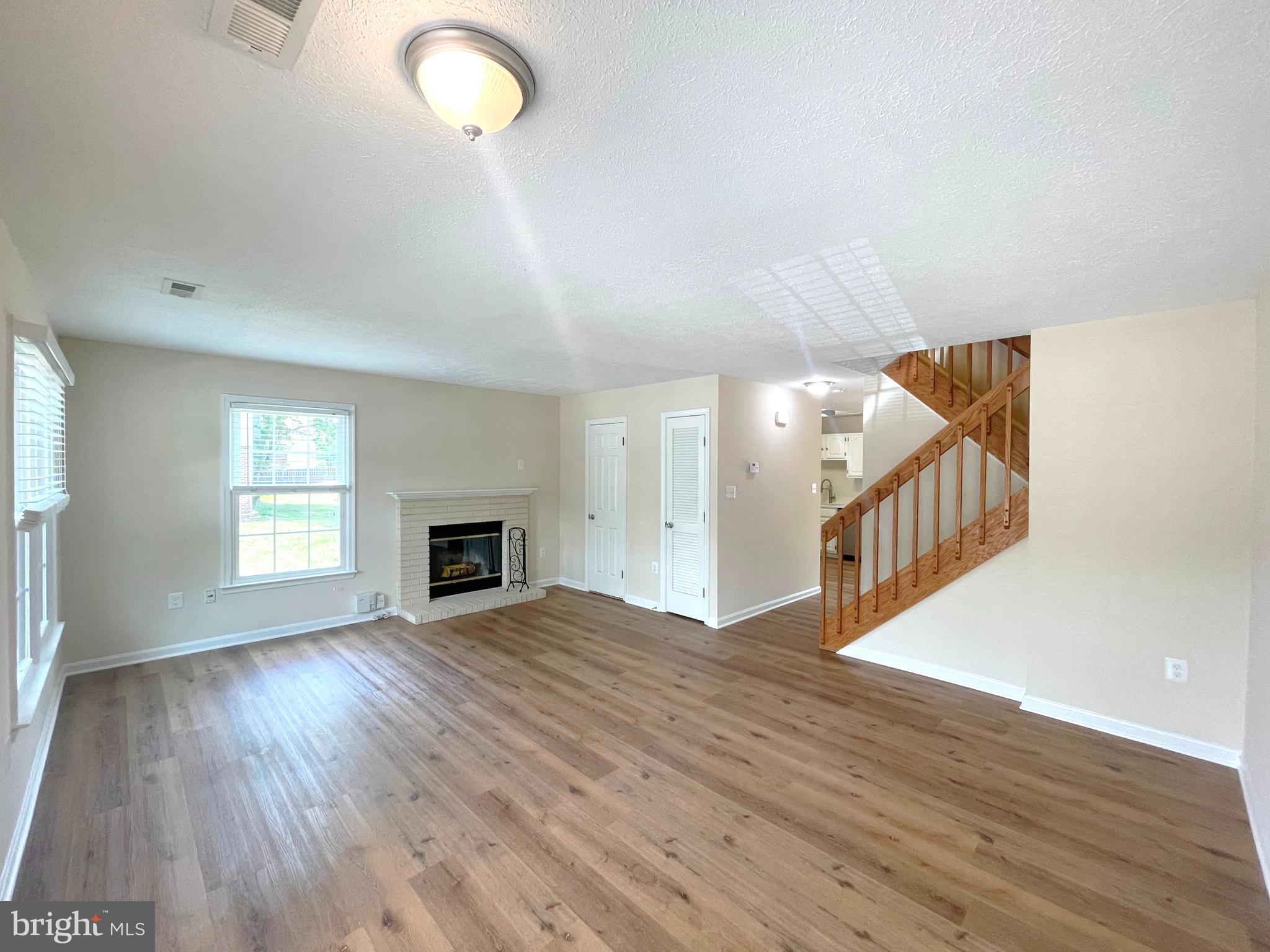 3335 WESTDALE COURT