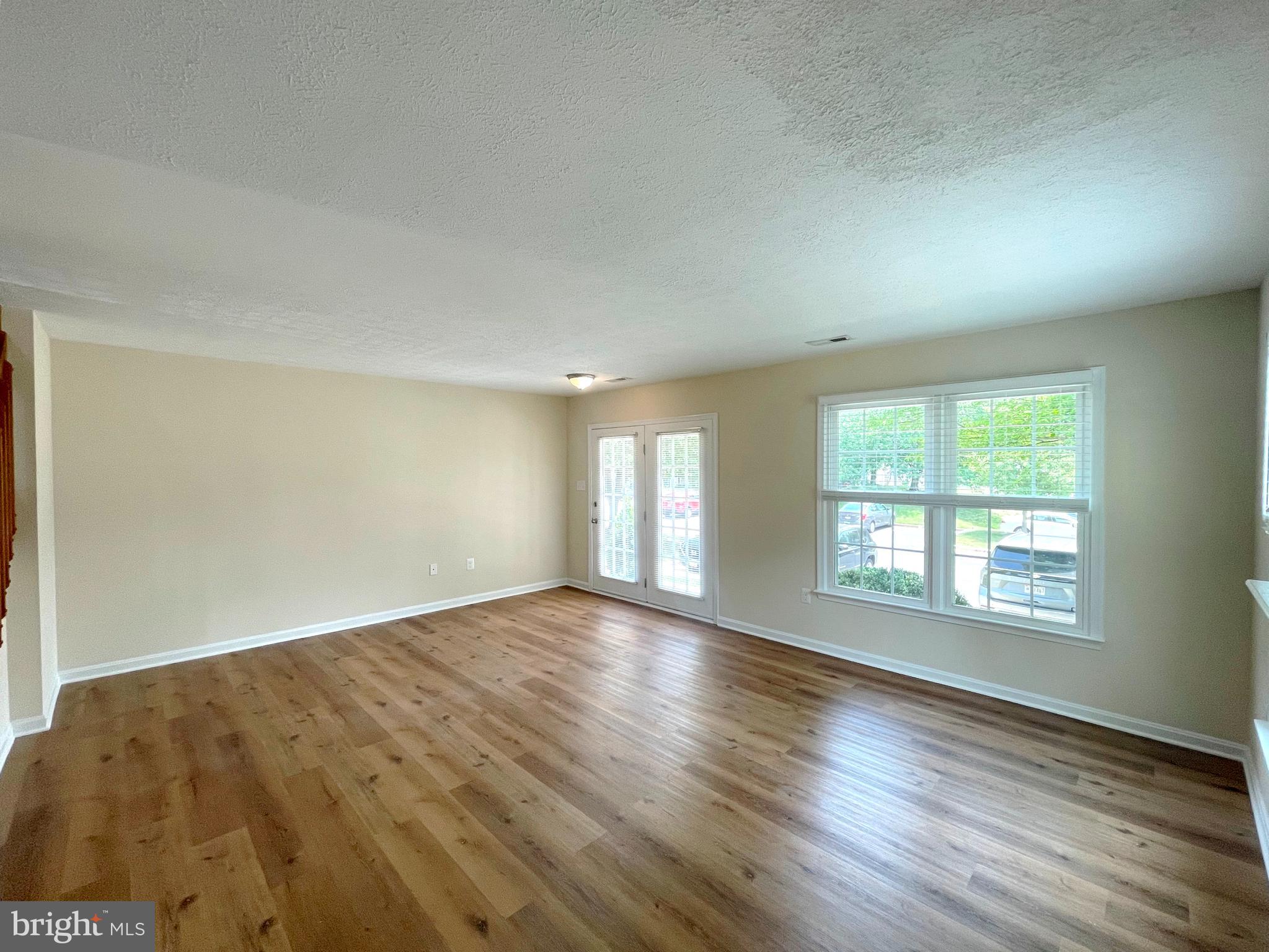 3335 WESTDALE COURT