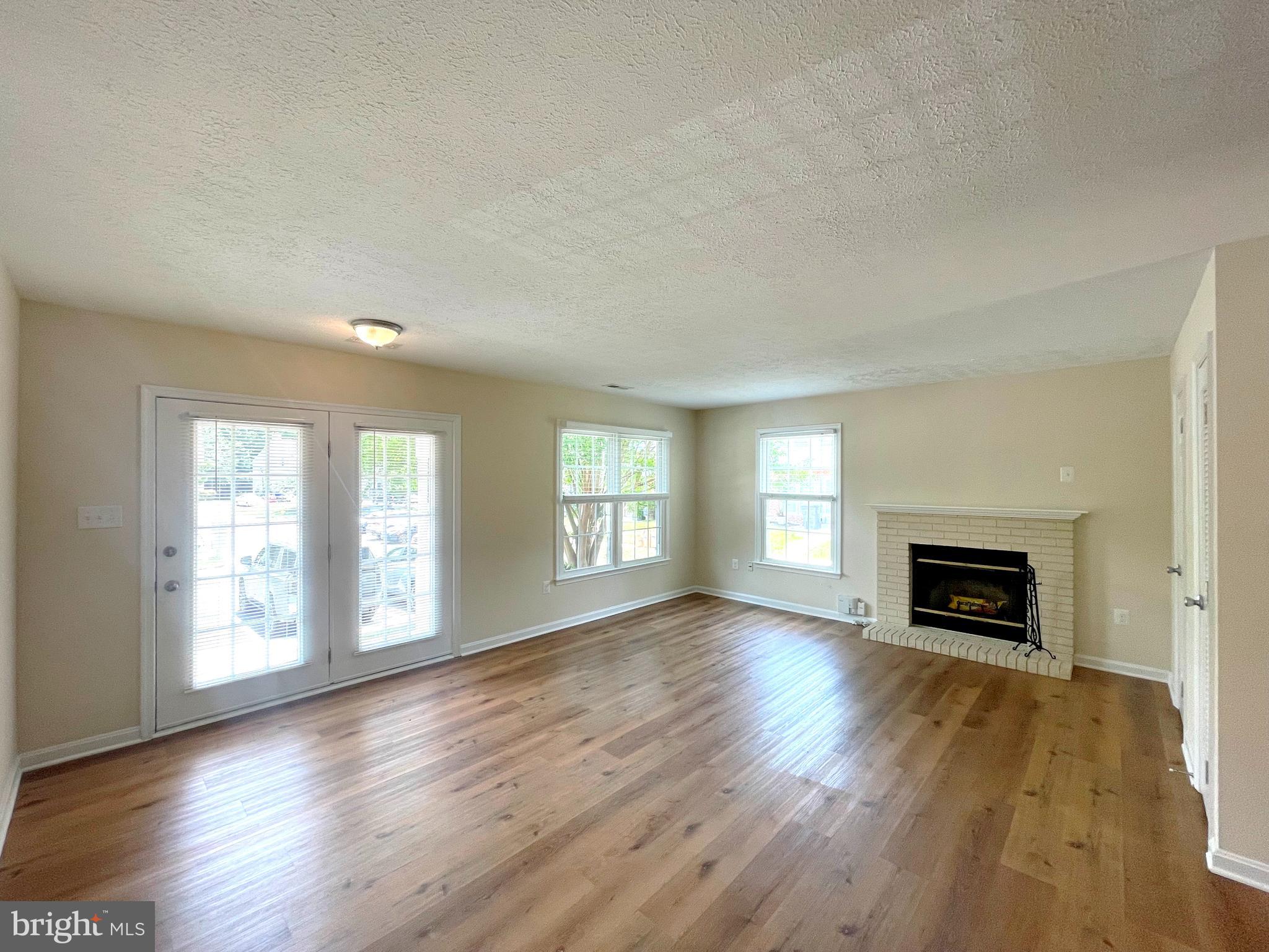 3335 WESTDALE COURT