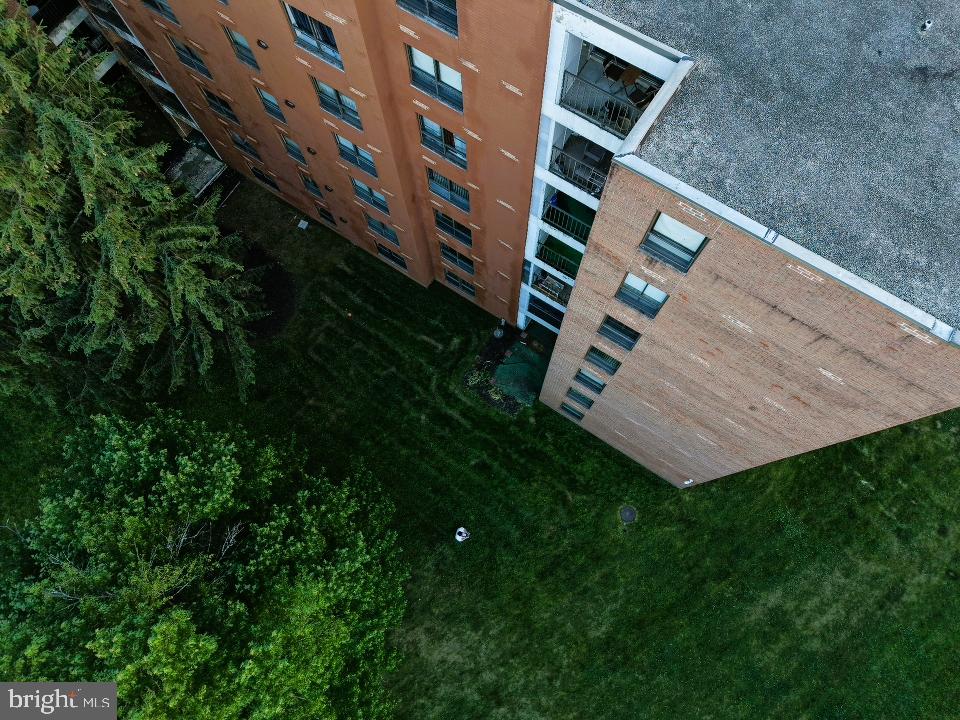 FALLSTAFF - Residential
