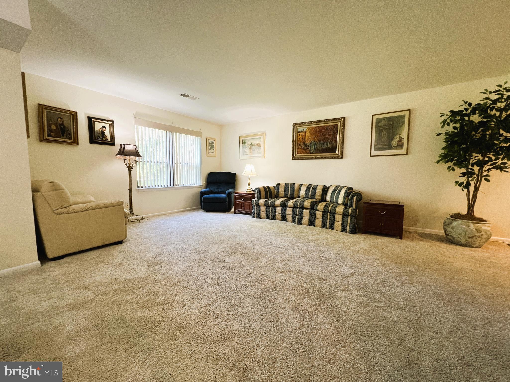 FALLSTAFF - Residential