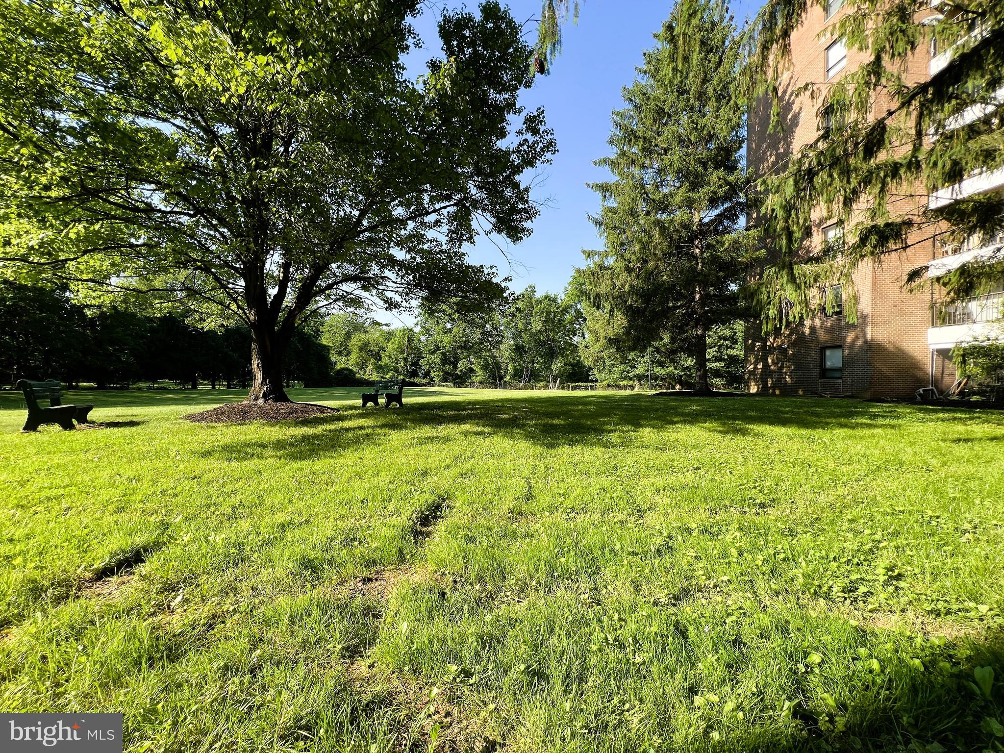 FALLSTAFF - Residential