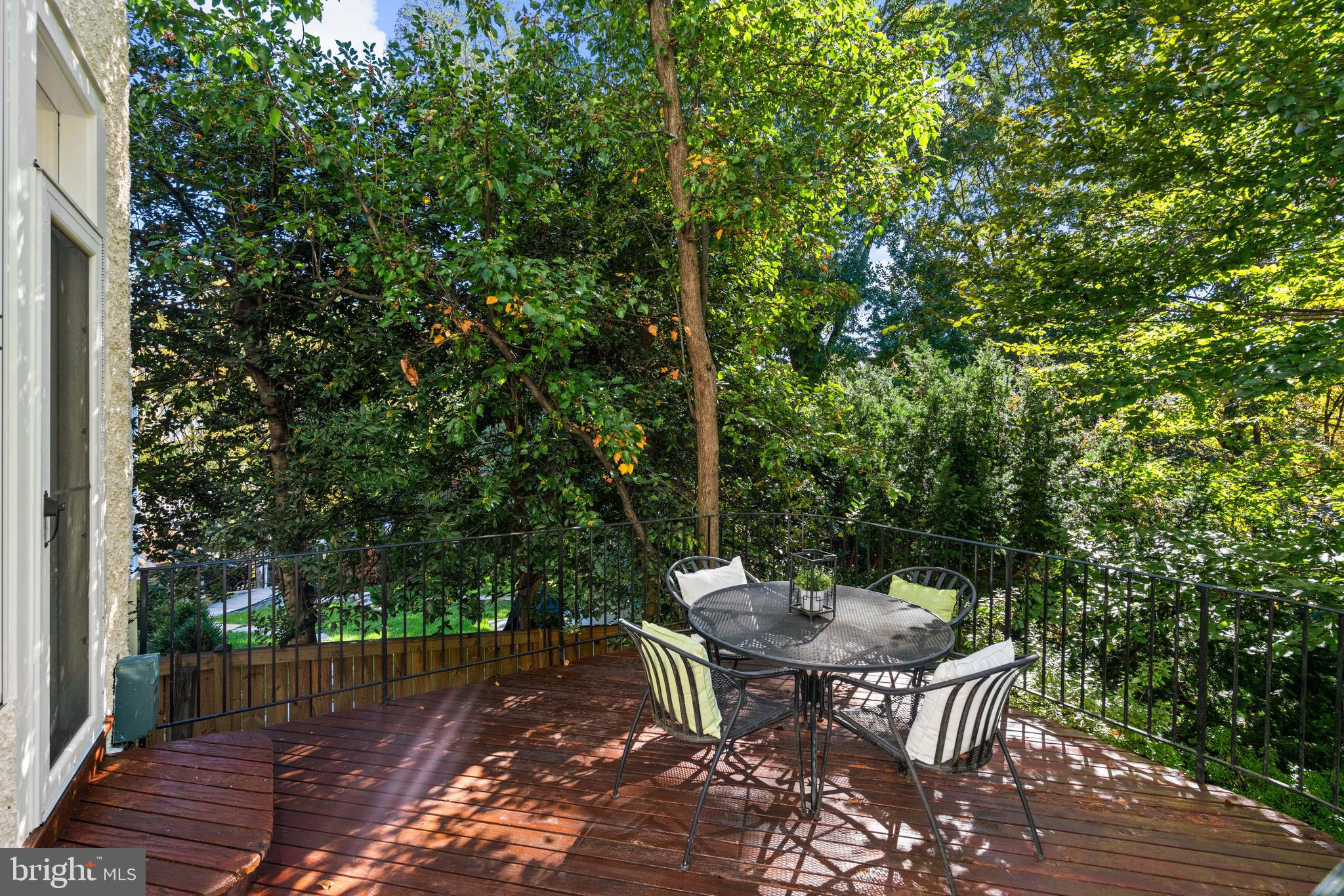 CLEVELAND PARK - Residential
