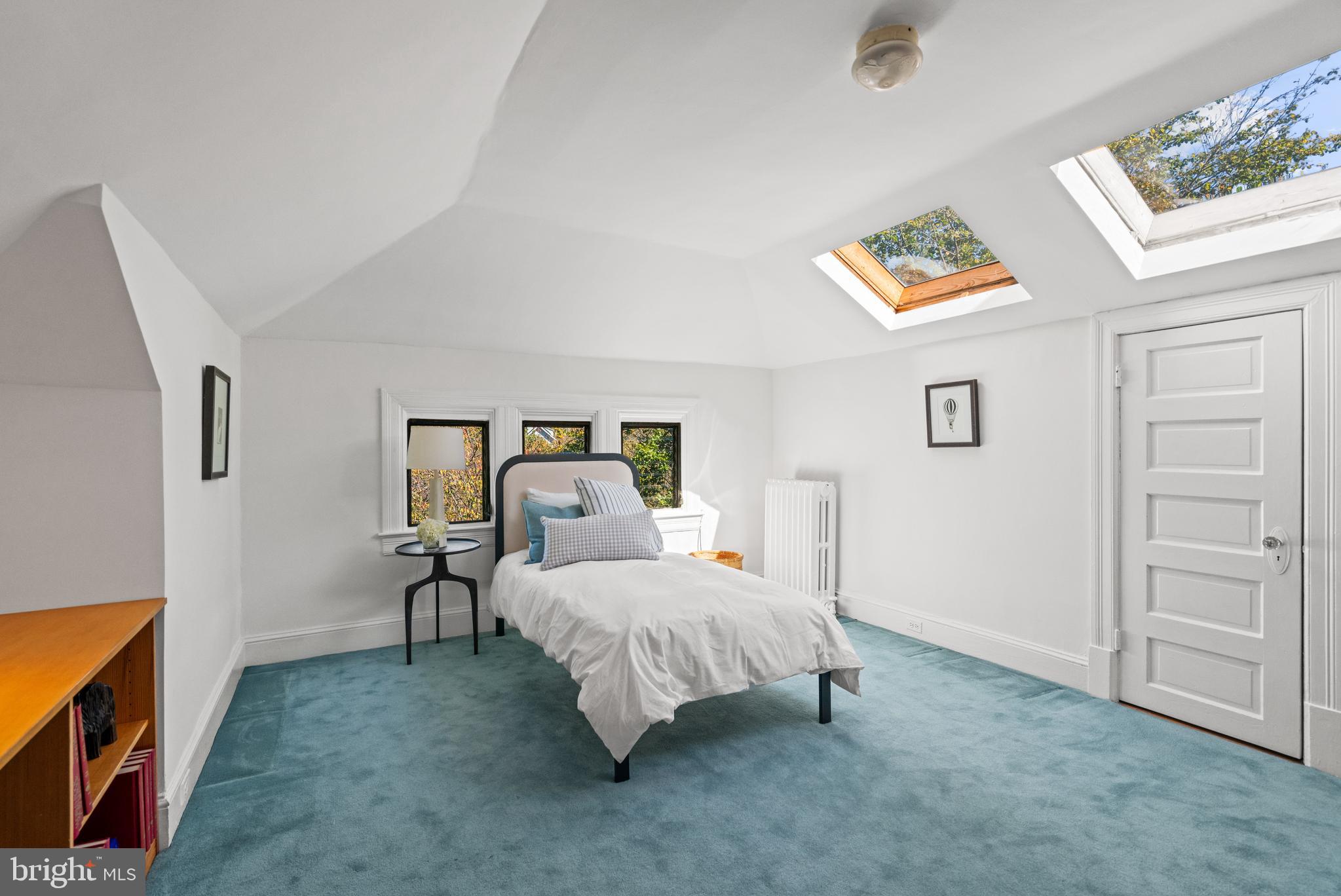 CLEVELAND PARK - Residential