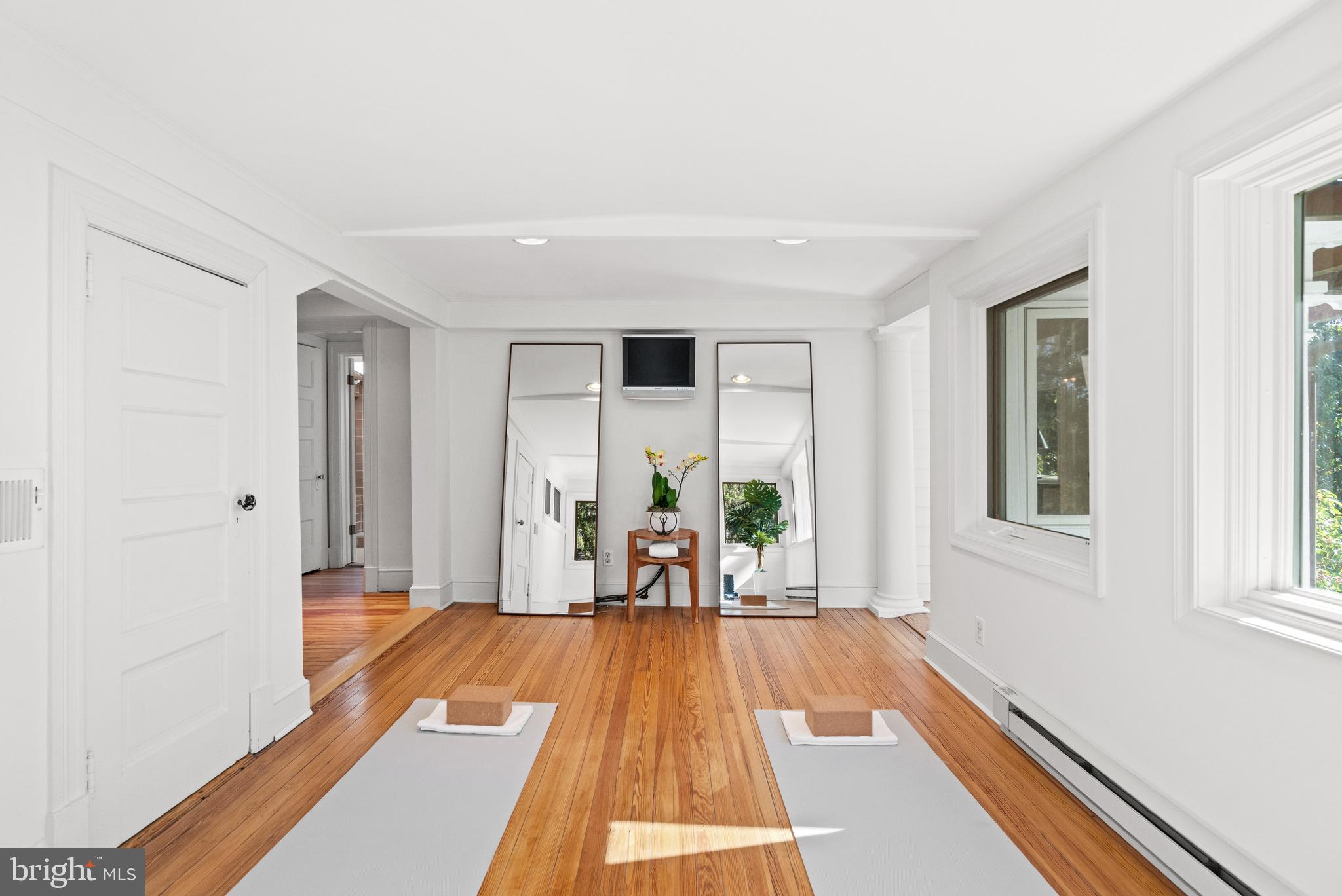 CLEVELAND PARK - Residential