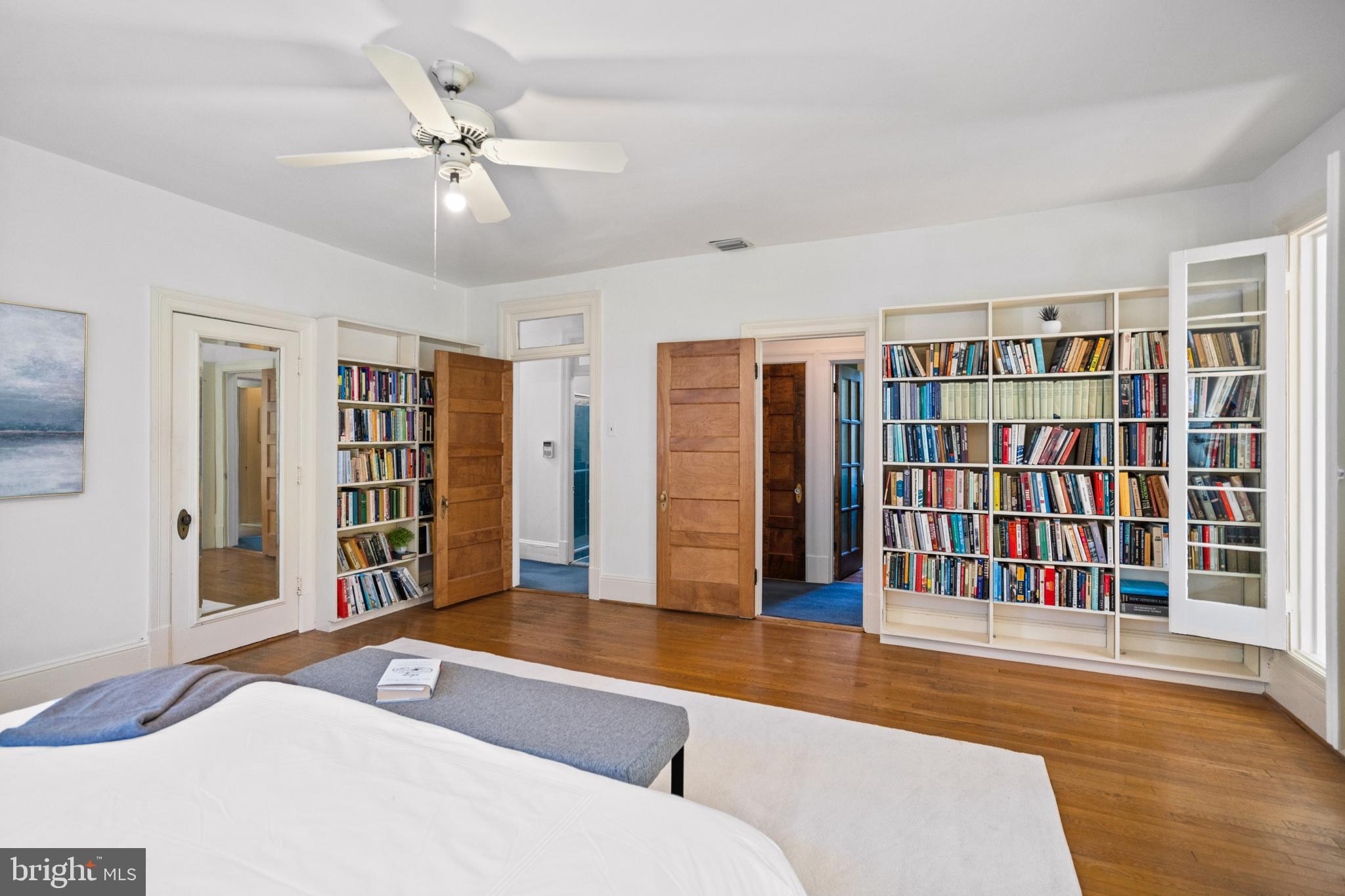 CLEVELAND PARK - Residential