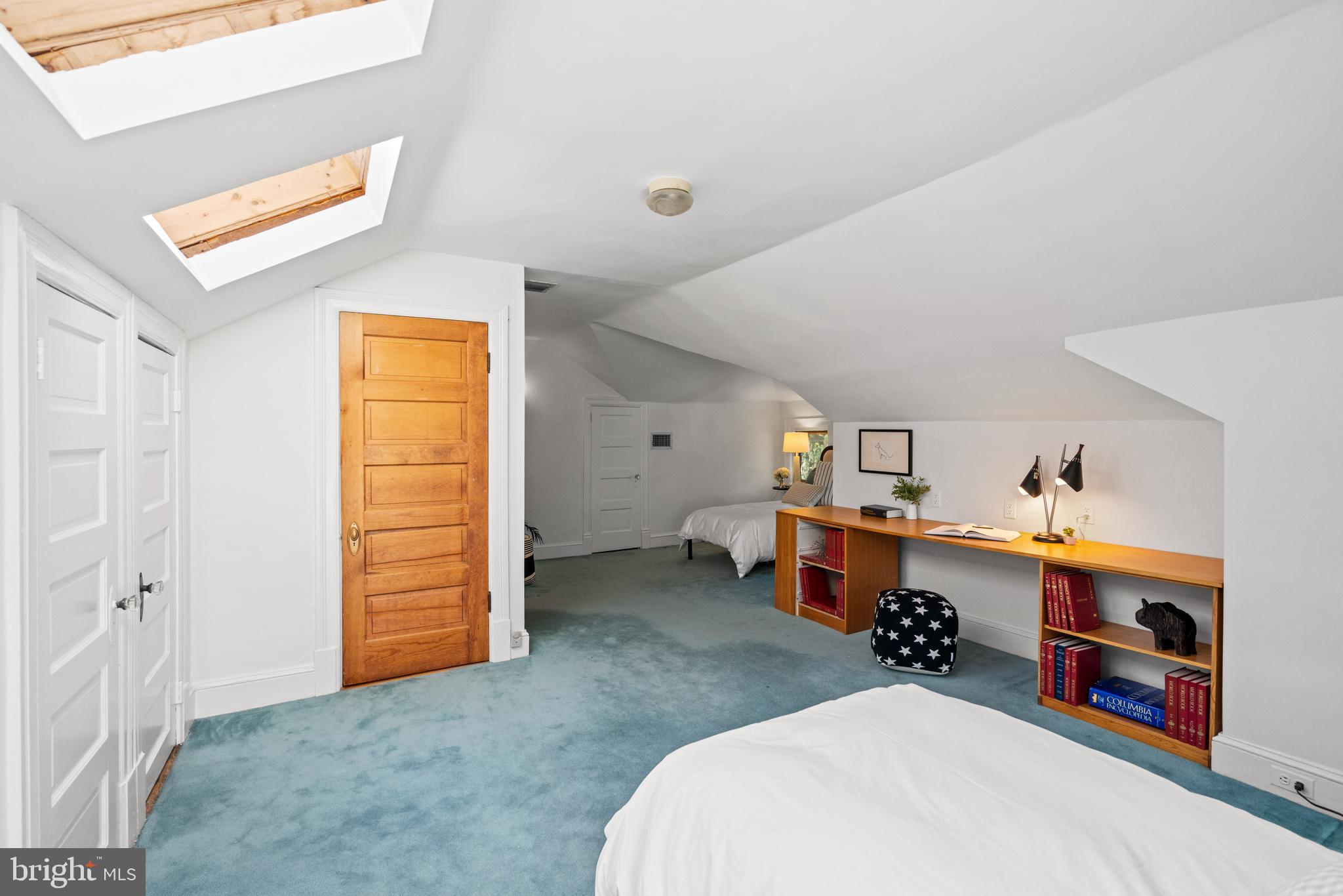CLEVELAND PARK - Residential