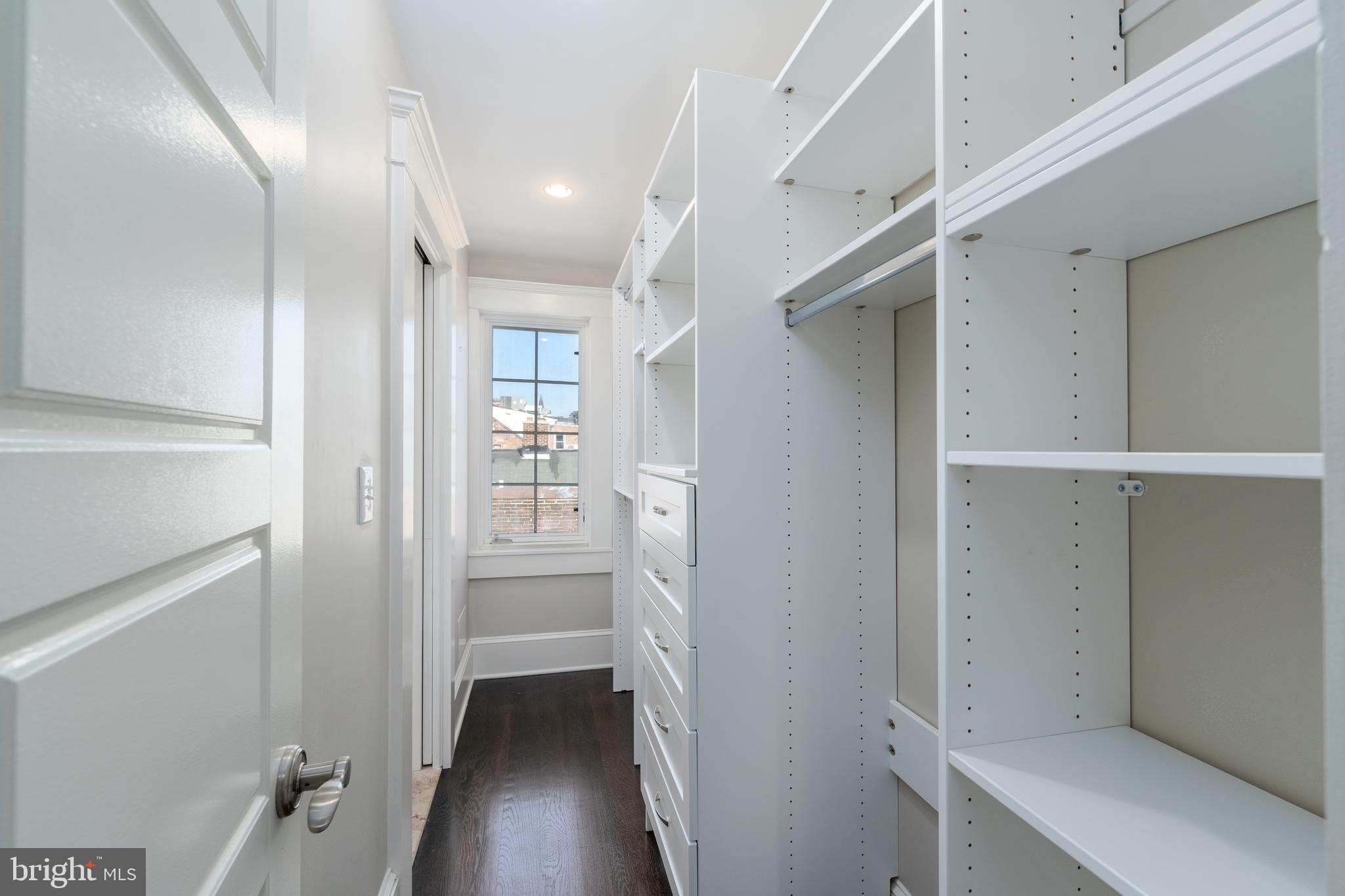 FELLS POINT HISTORIC DISTRICT - Residential