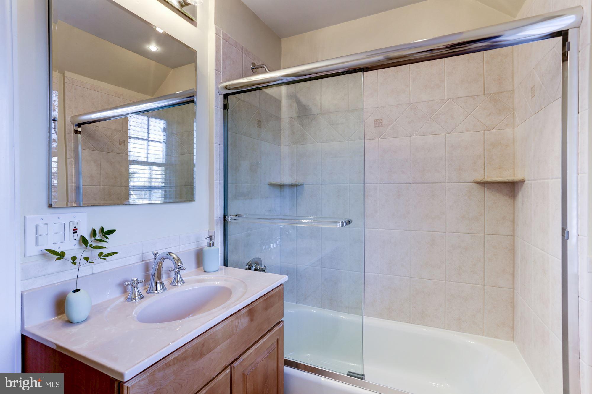 WESTMORELAND HILLS - Residential