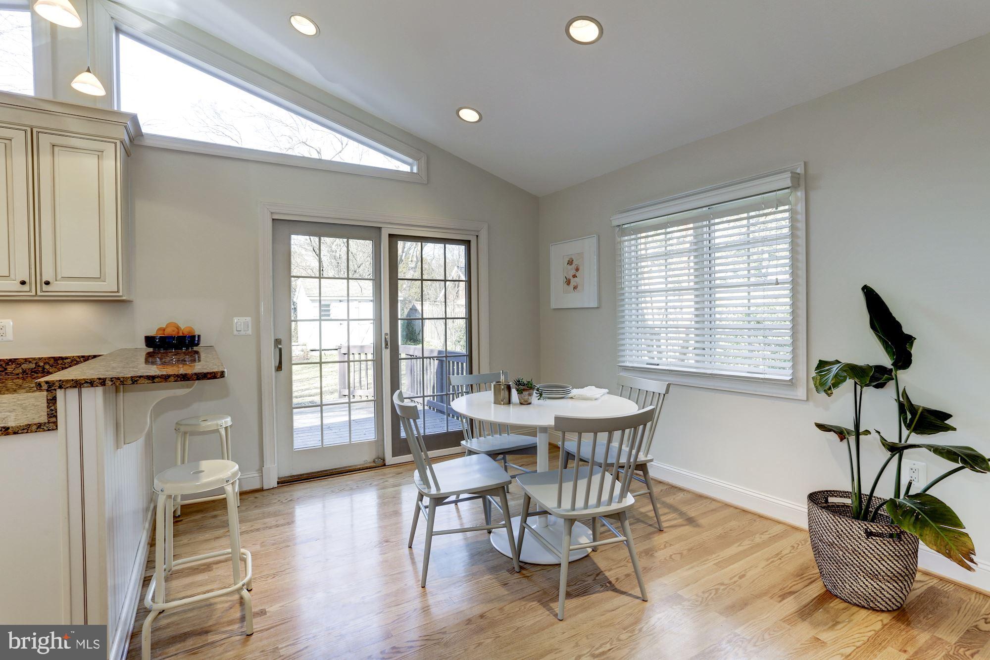 WESTMORELAND HILLS - Residential