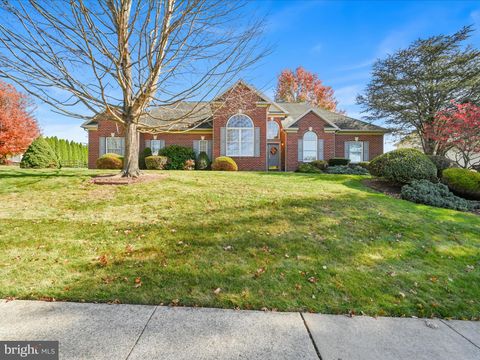 725 WASHINGTON STREET SHOEMAKERSVILLE PA 19555