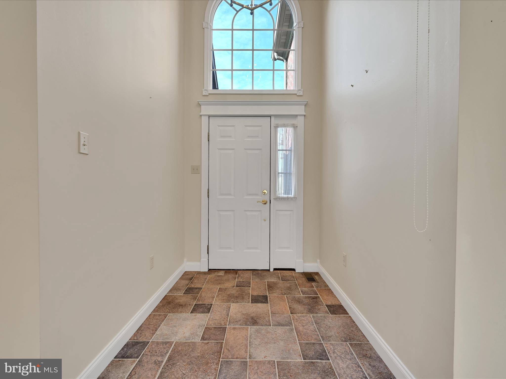 725 WASHINGTON STREET