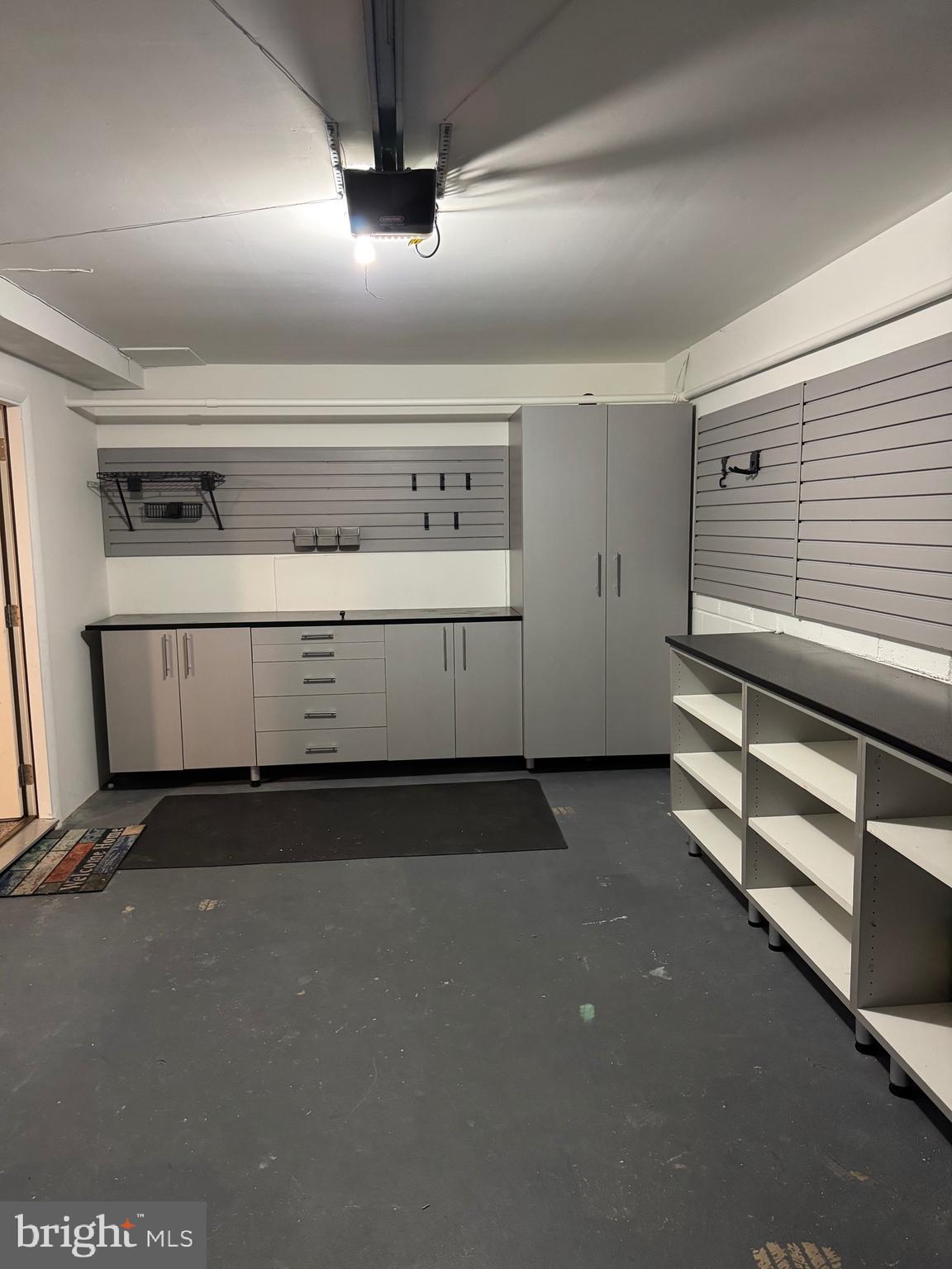 GRAYLYN CREST - Residential