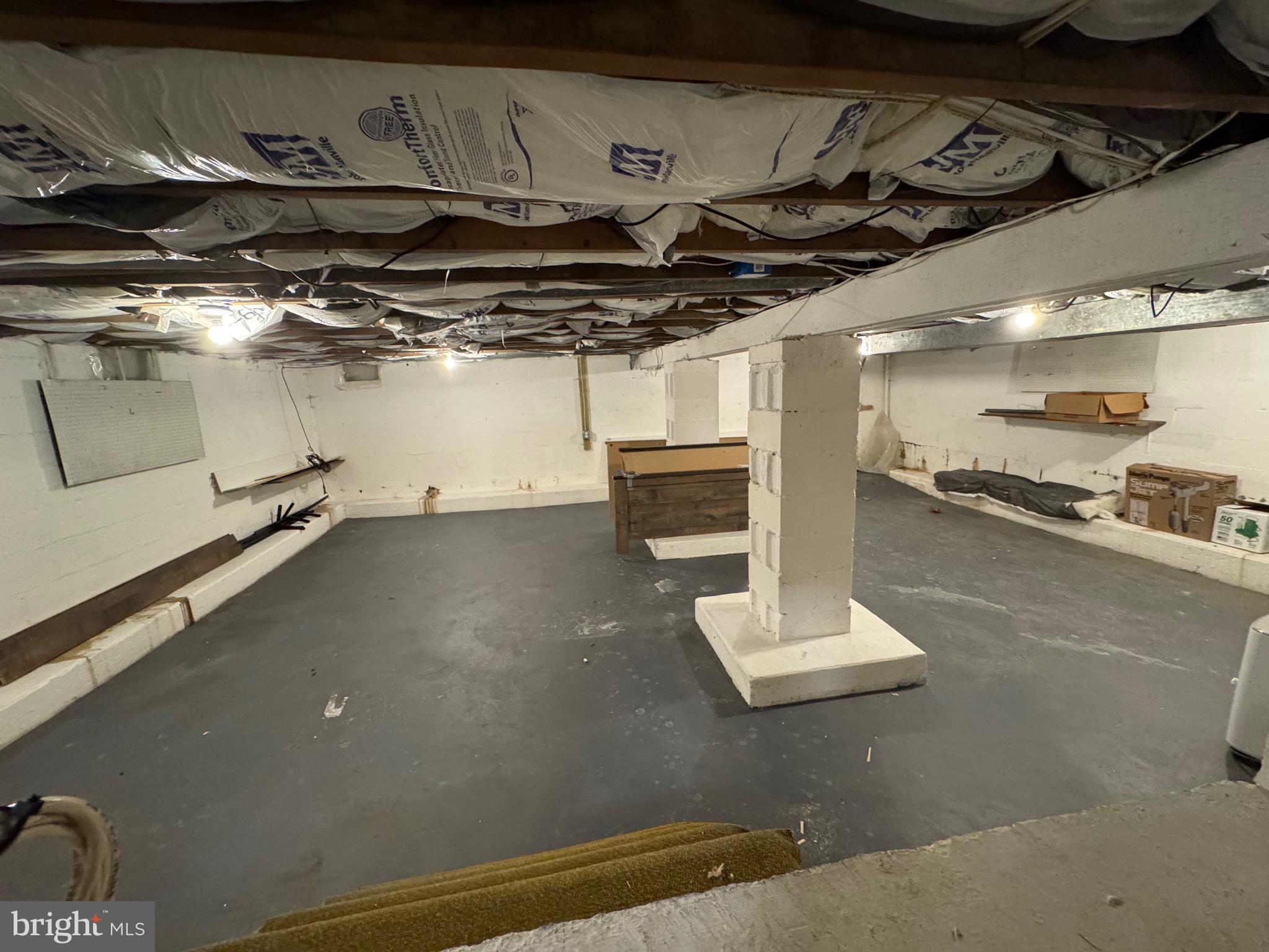 GRAYLYN CREST - Residential