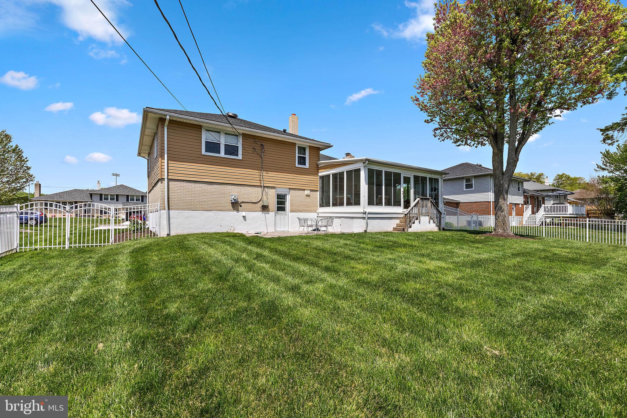 GRAYLYN CREST - Residential