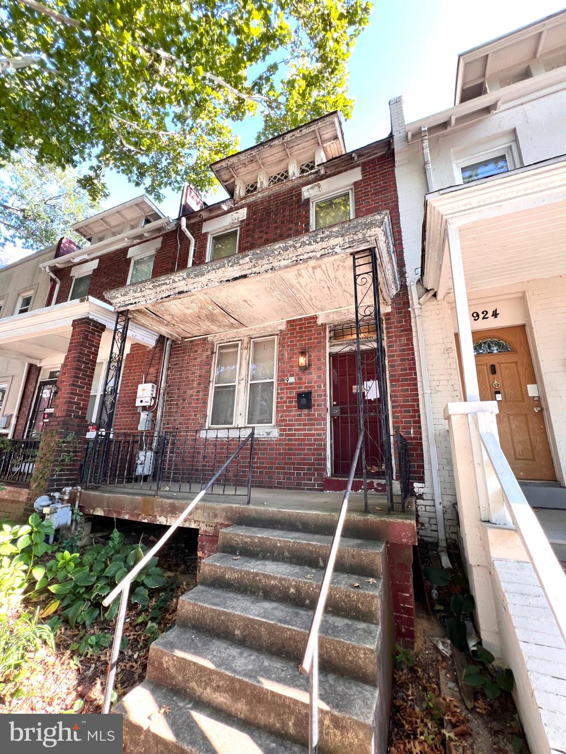 922 EUCLID STREET NW
