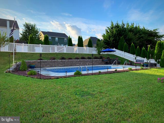 KOLLER POINTE - Residential