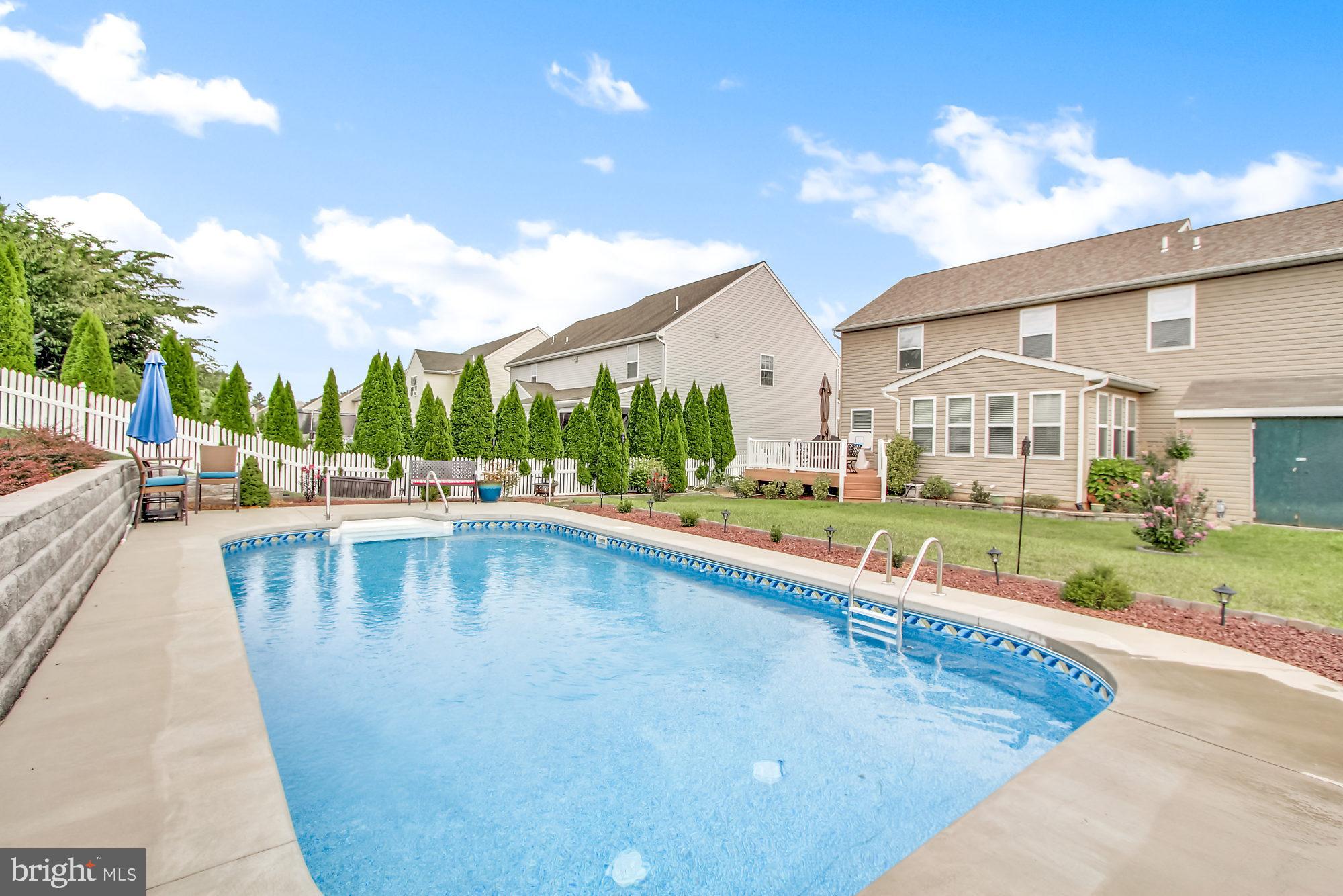 KOLLER POINTE - Residential