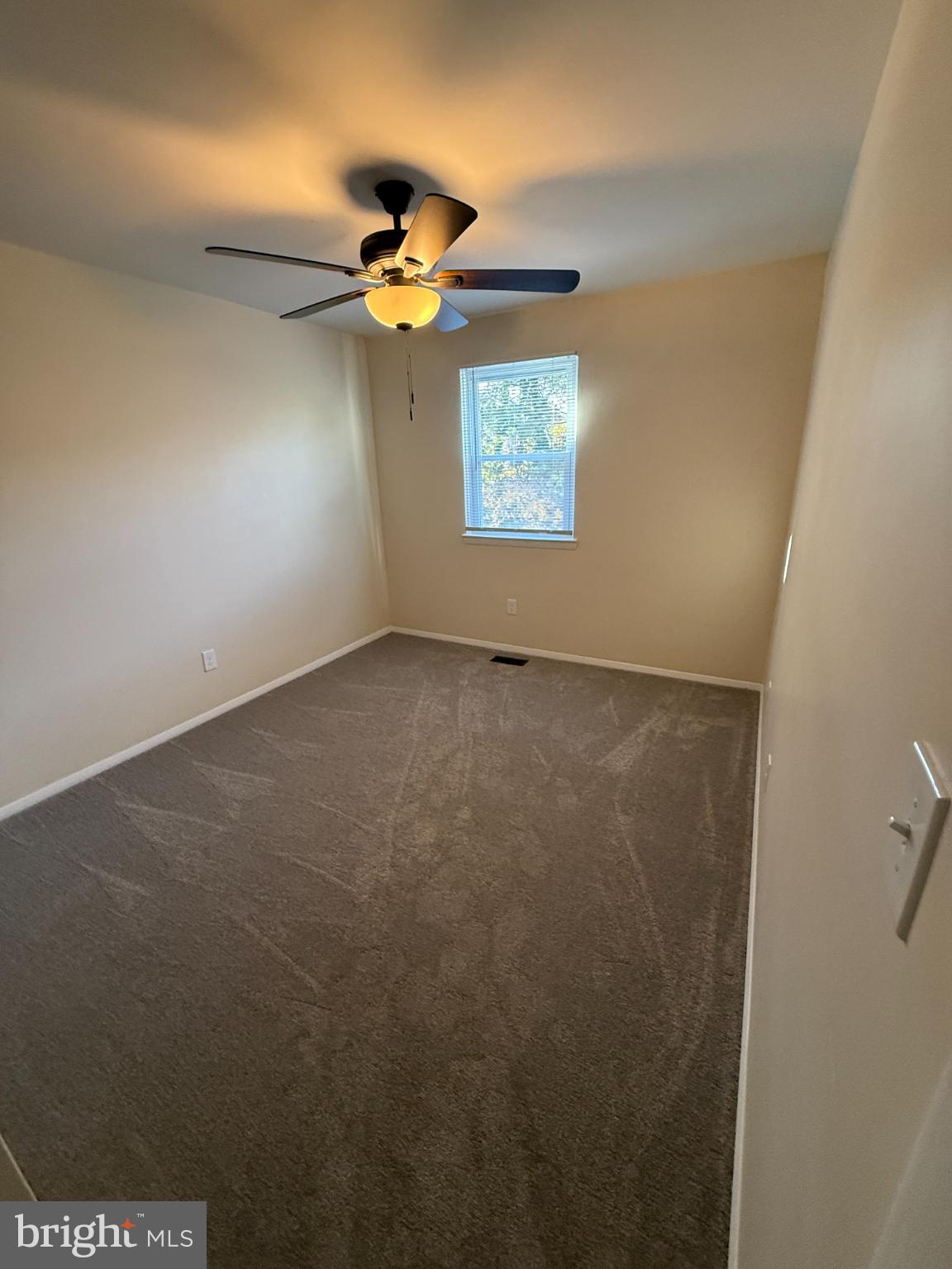 UPTON VILLAGE NORTH - Residential