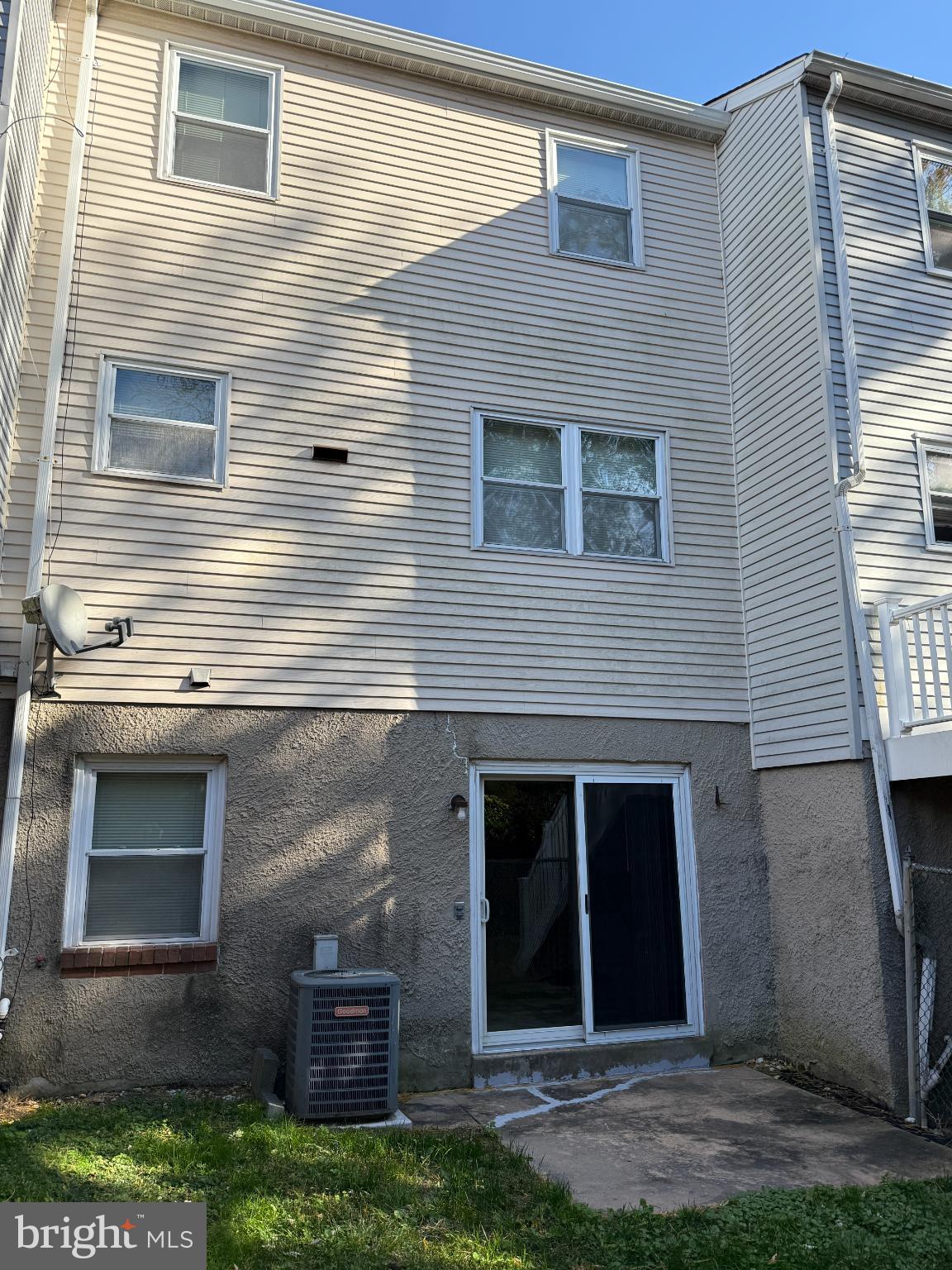 UPTON VILLAGE NORTH - Residential