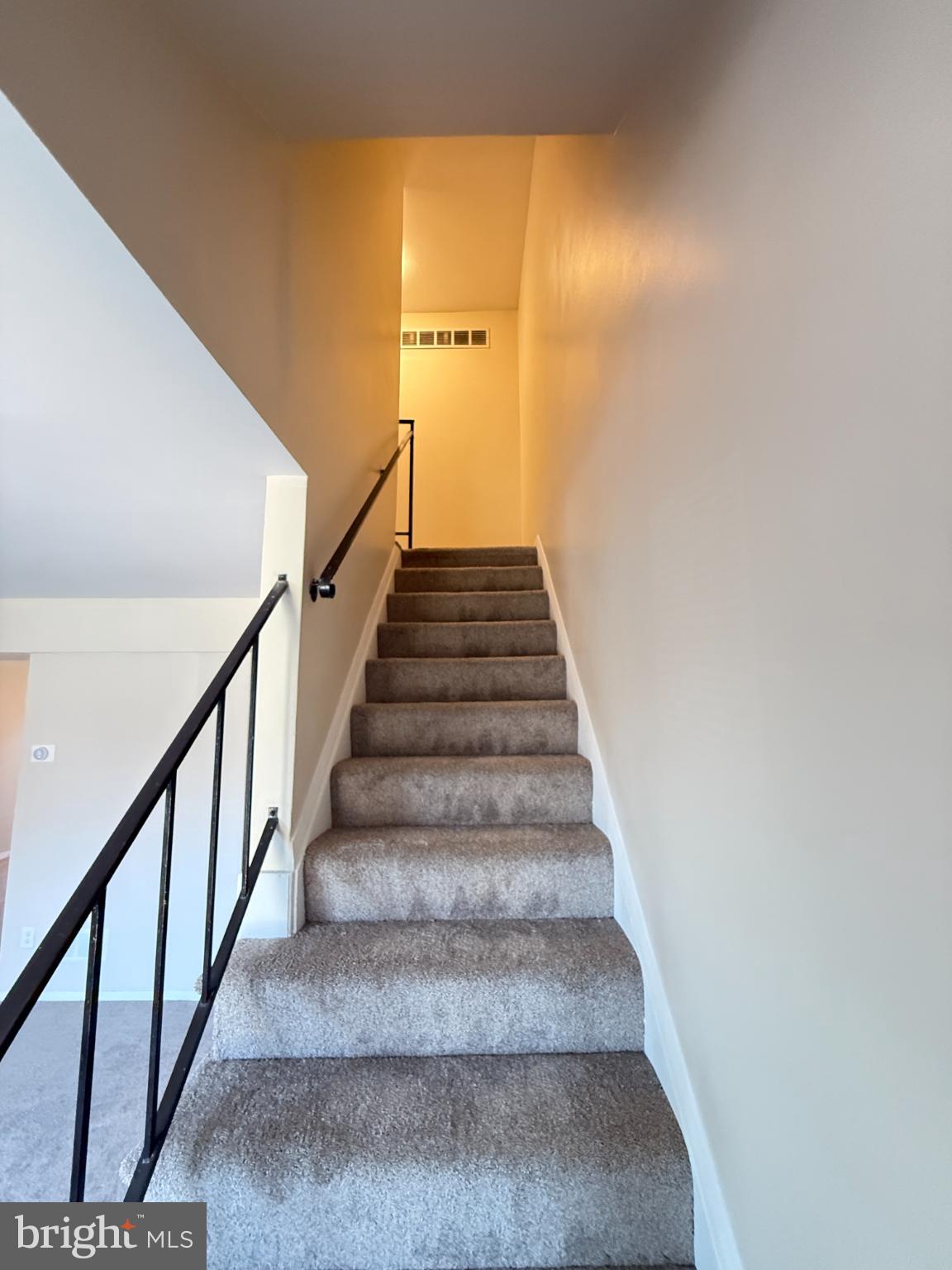 UPTON VILLAGE NORTH - Residential