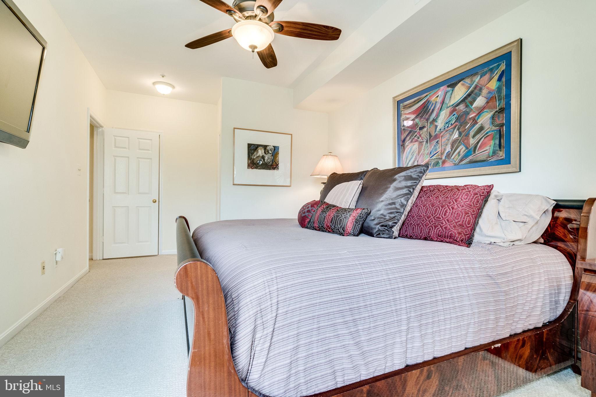 ETON SQUARE - Residential