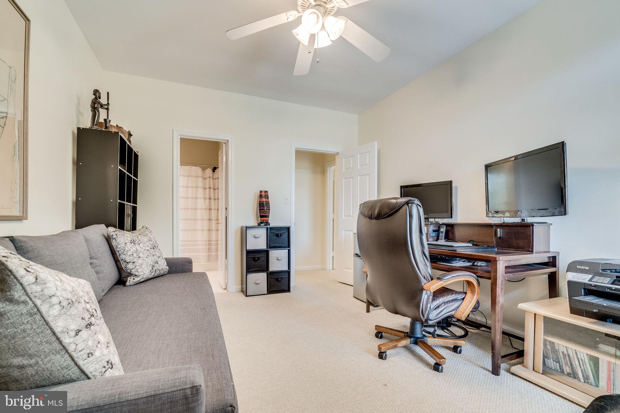 ETON SQUARE - Residential