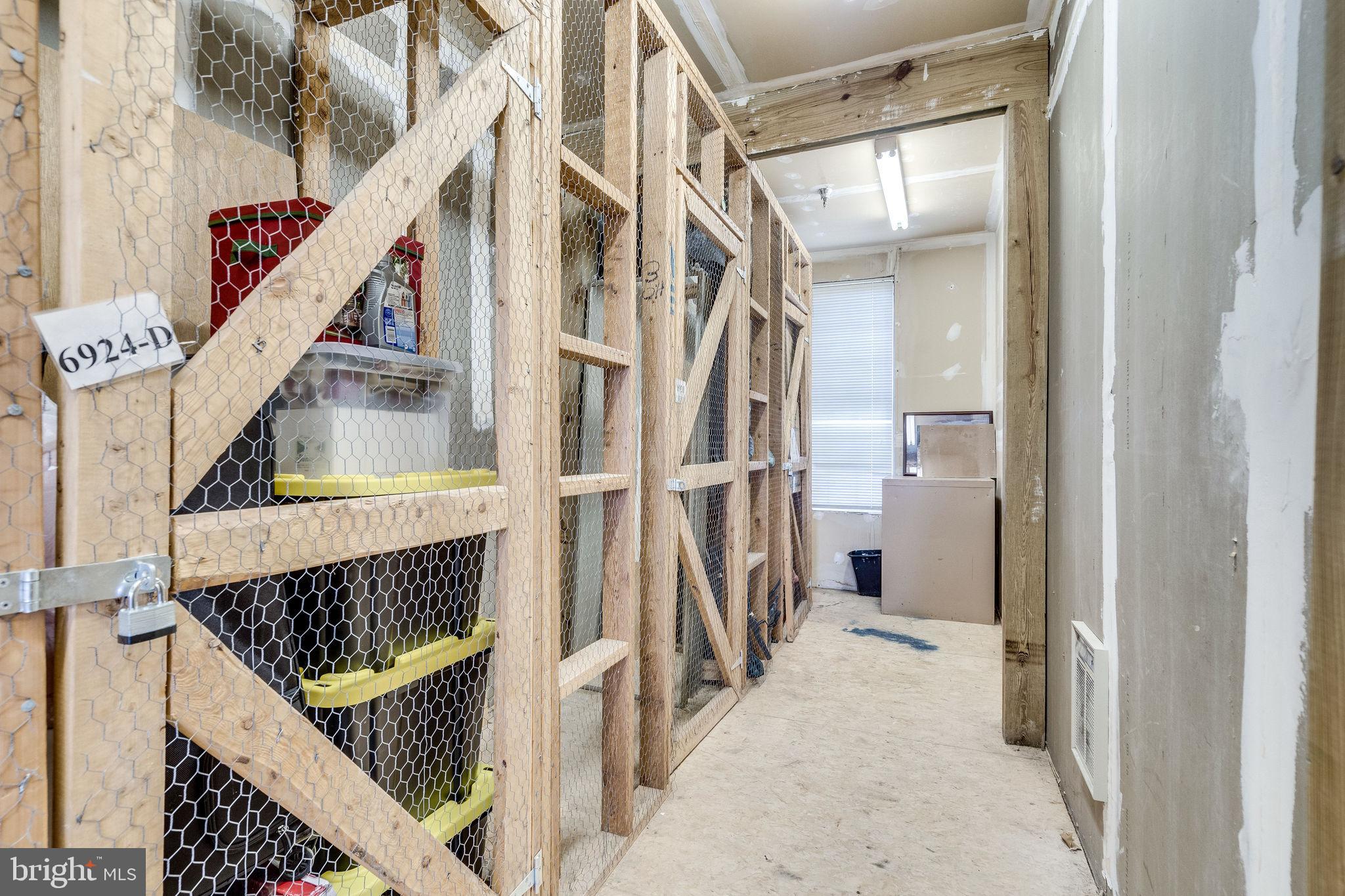 ETON SQUARE - Residential