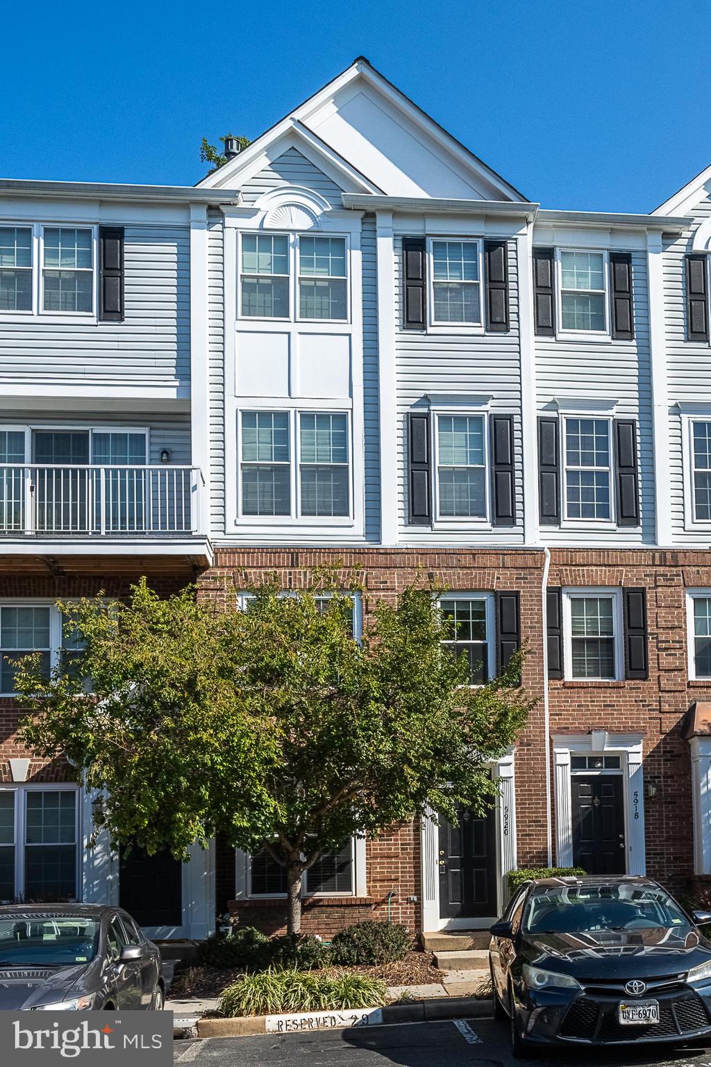 SYCAMORES AT VAN DORN - Residential Lease