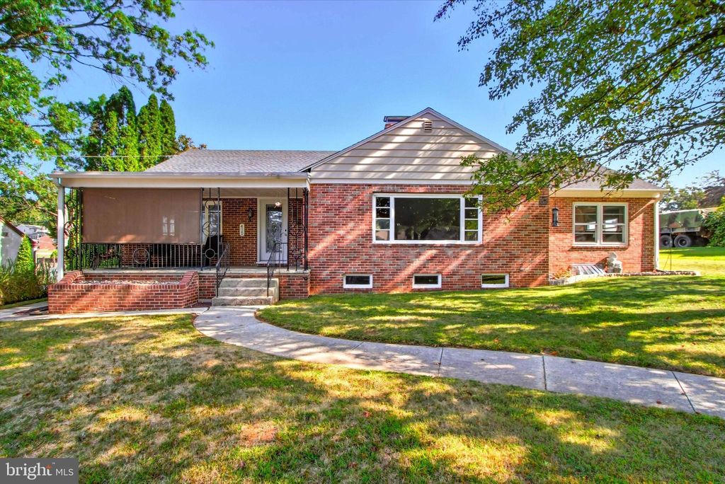 Photo of 415 N Main Street, RED LION, PA 17356 (MLS # PAYK2090370)