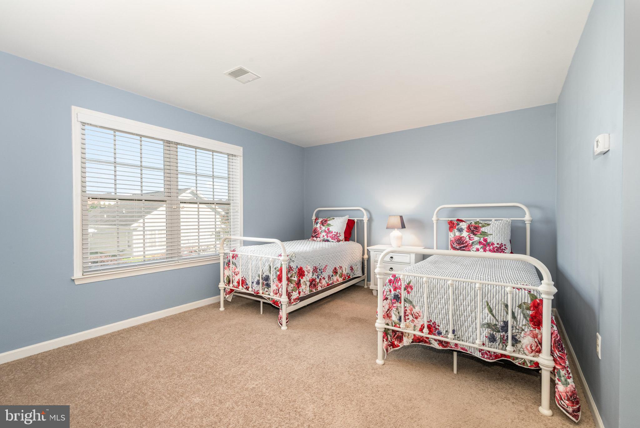 TRADITIONS OF AMERICA AT SILVER SPRING - Residential