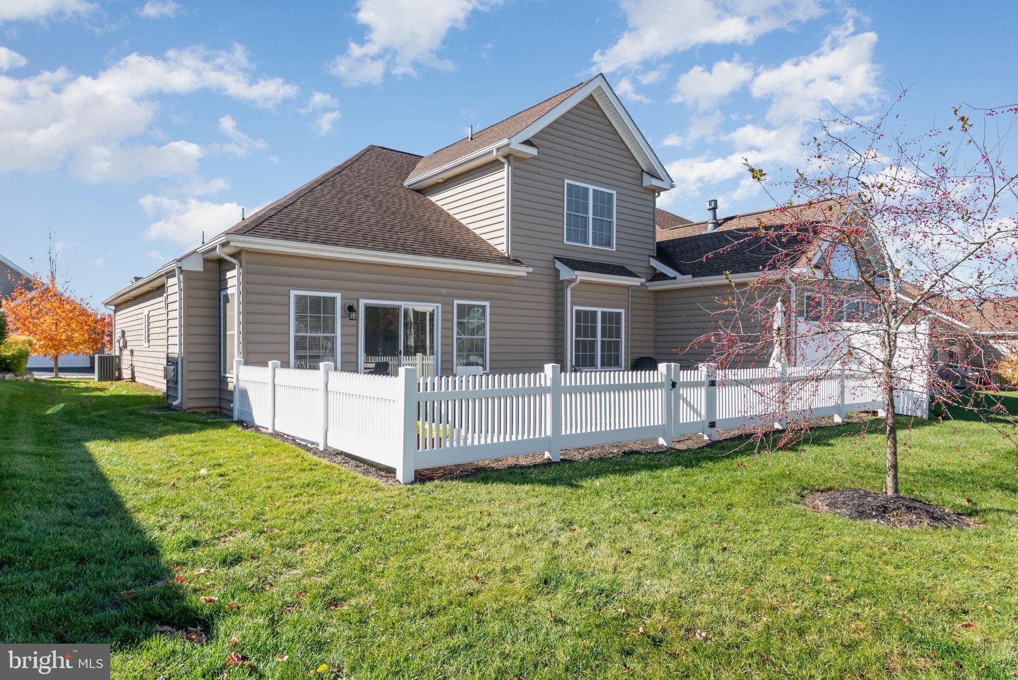 TRADITIONS OF AMERICA AT SILVER SPRING - Residential