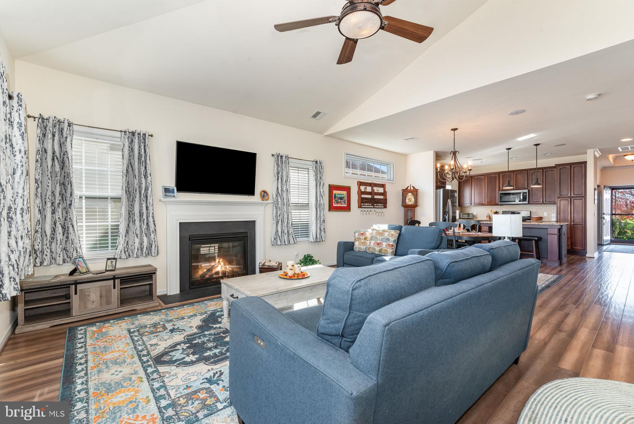 TRADITIONS OF AMERICA AT SILVER SPRING - Residential