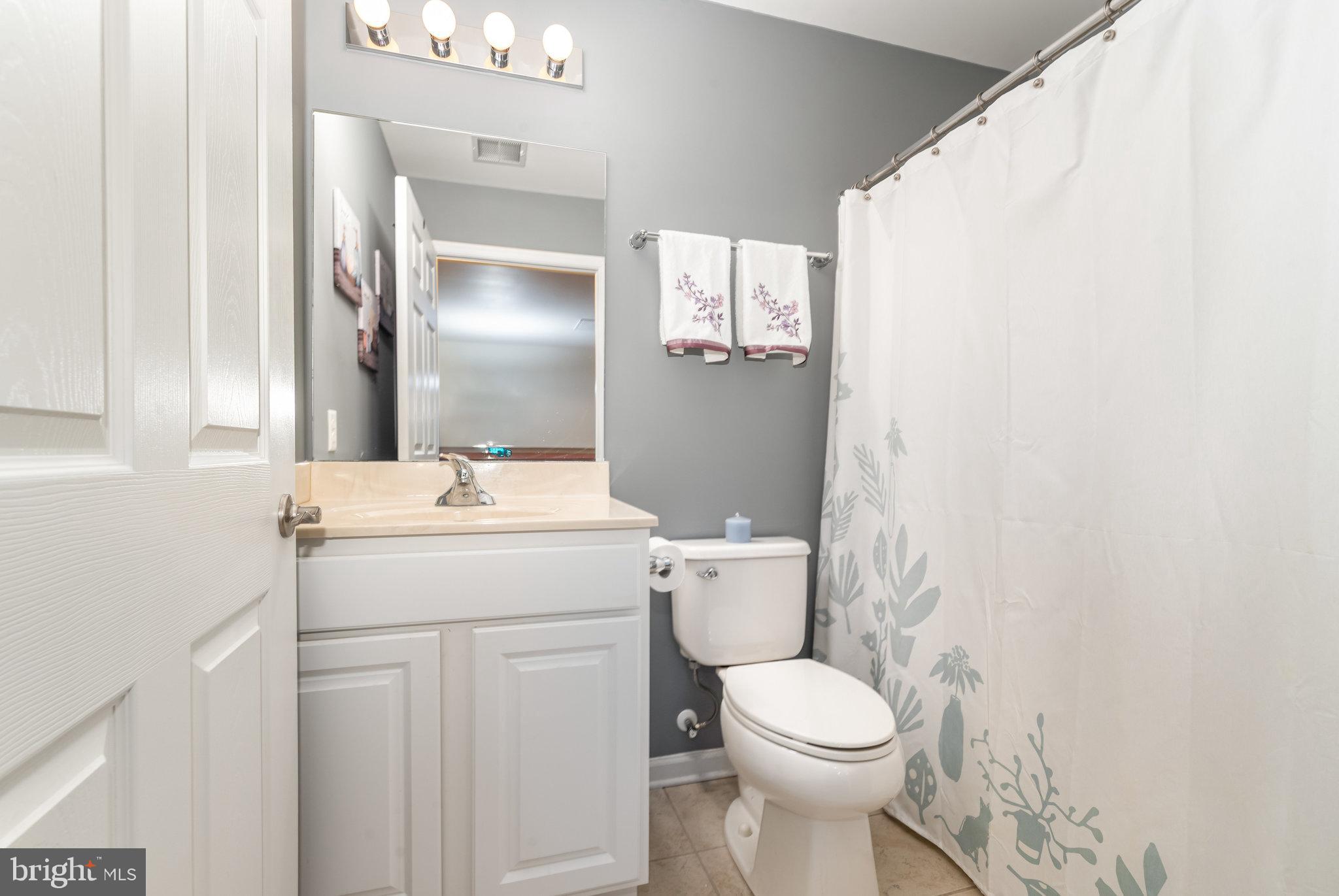 TRADITIONS OF AMERICA AT SILVER SPRING - Residential