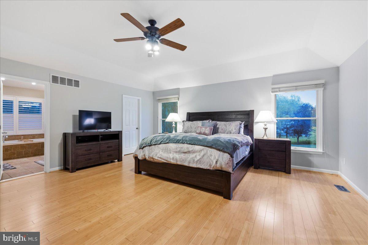 SUMMER LEA - Residential