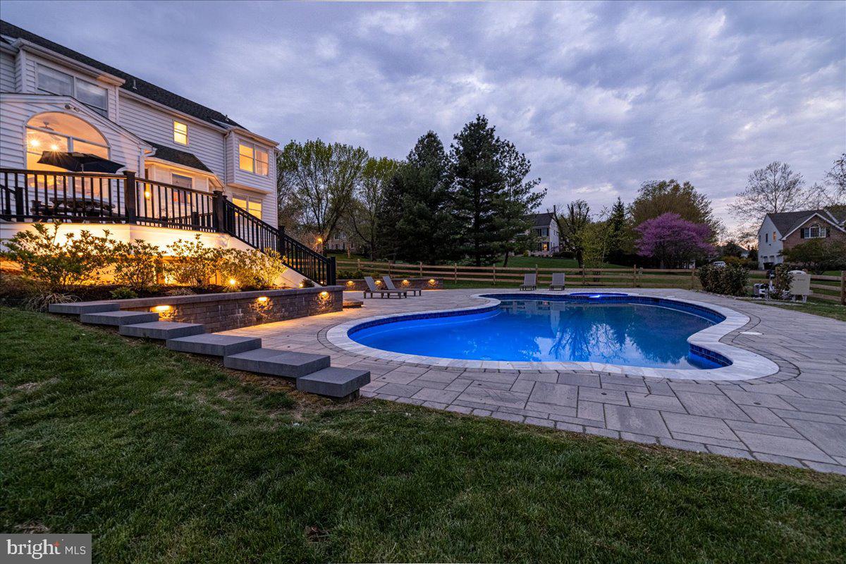 SUMMER LEA - Residential