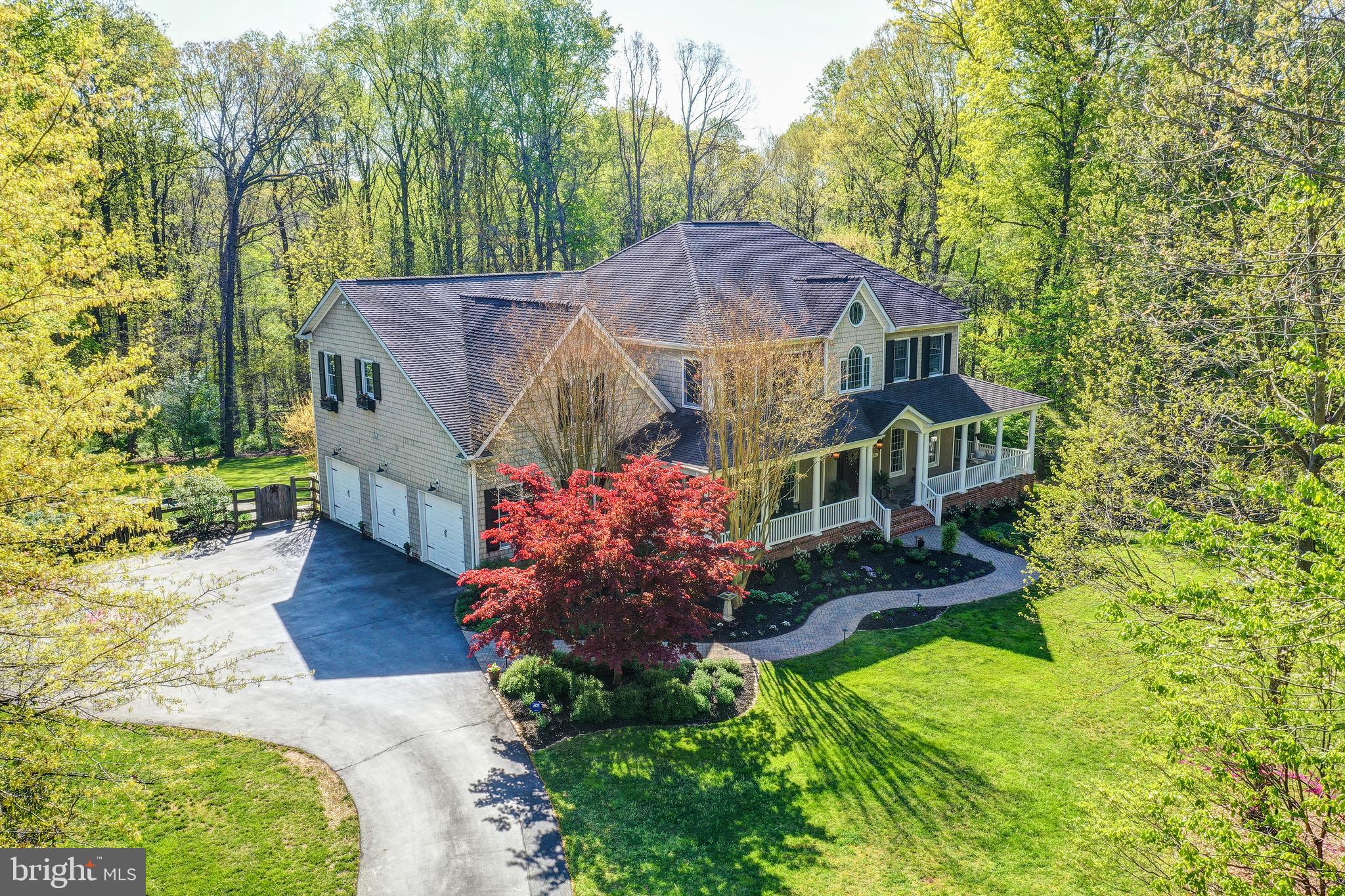 SENECA HIGHLANDS - Residential