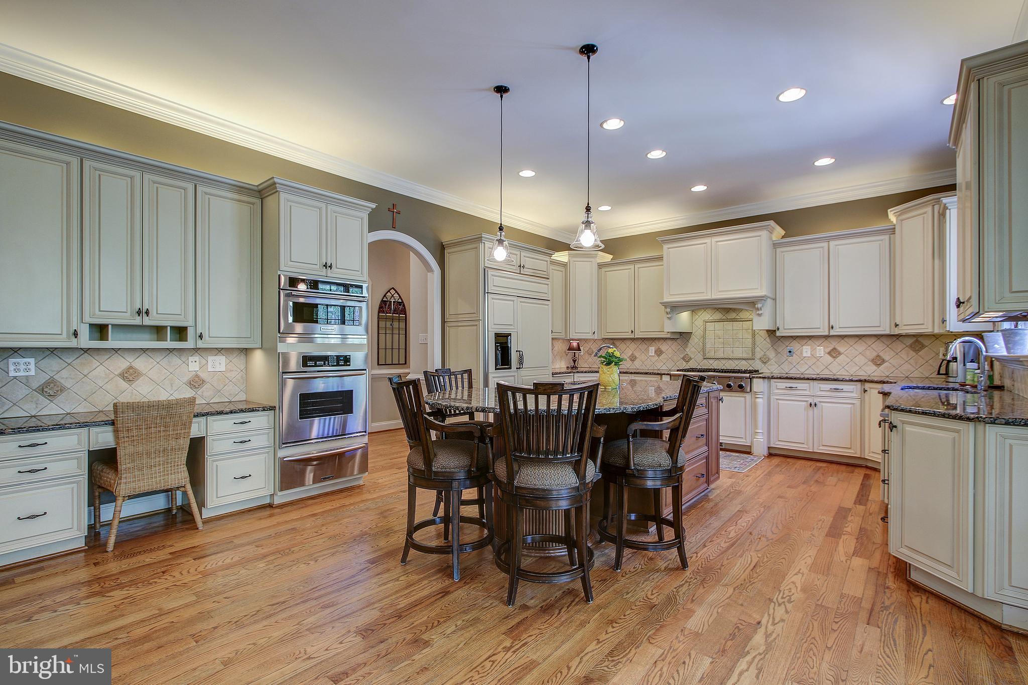 SENECA HIGHLANDS - Residential