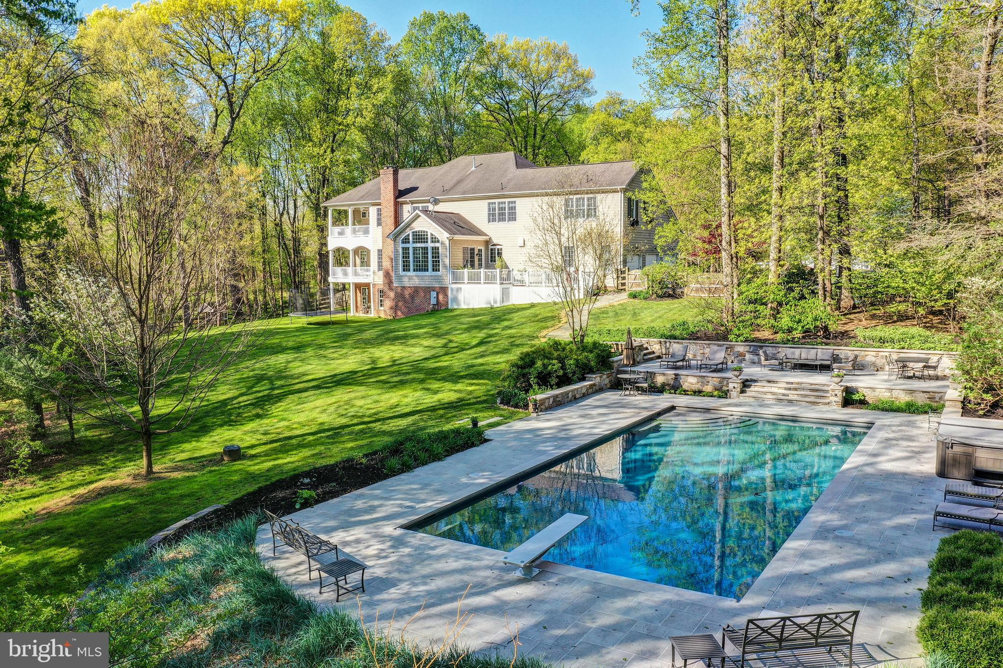 SENECA HIGHLANDS - Residential